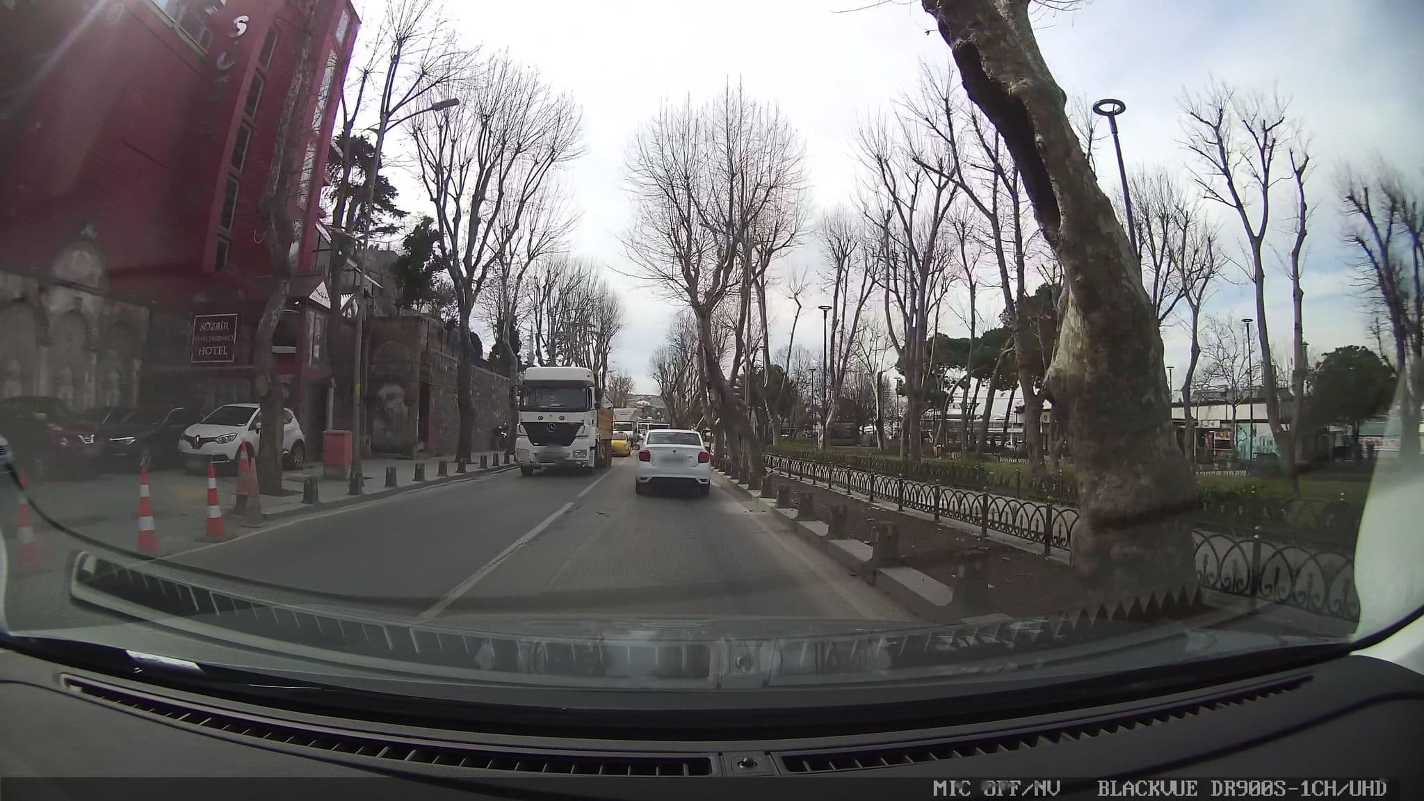 Street view near A11 Hotel Bosphorus, Üsküdar — © ademturkmen (CC BY-SA · Mapillary)
