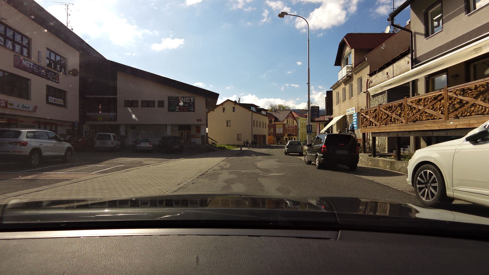 Street view near Hotel & Restaurace Šumava, Železná Ruda — © czmrtn (CC BY-SA · Mapillary)