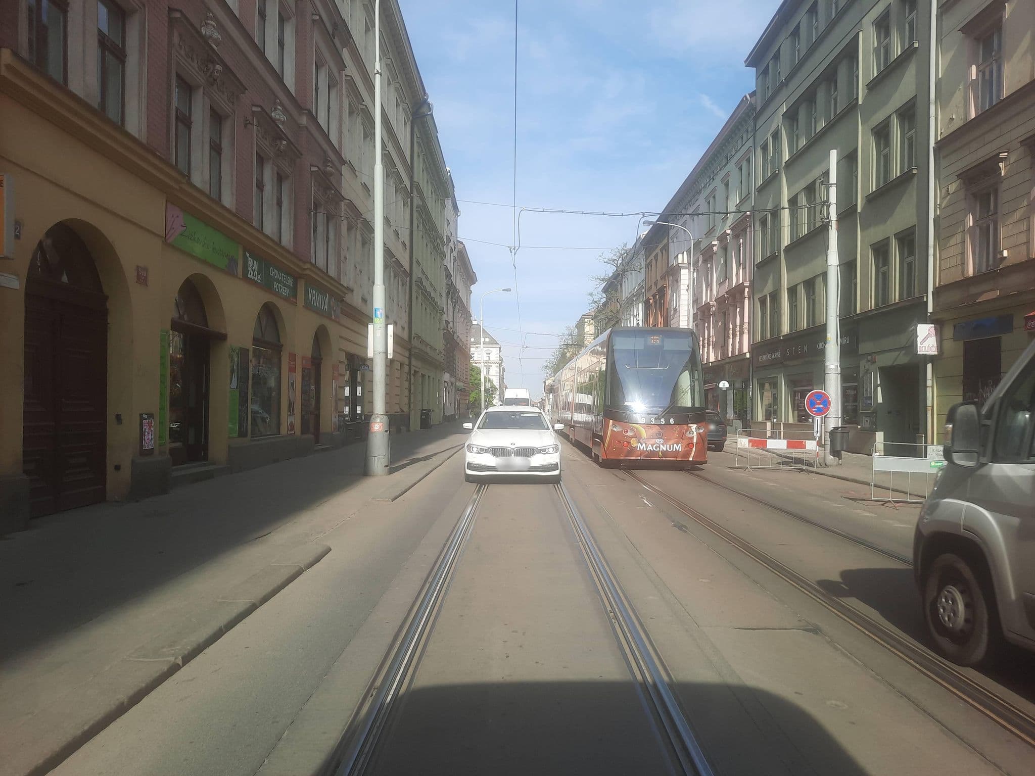 Street view near The Nook – soukromý apartmán v srdci Prahy, Žižkov — © ondrejlopatka (CC BY-SA · Mapillary)