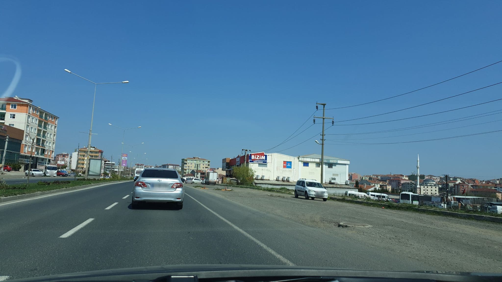 Street view near Dedem Hotel Premium, Çorlu — © mcamlica (CC BY-SA · Mapillary)