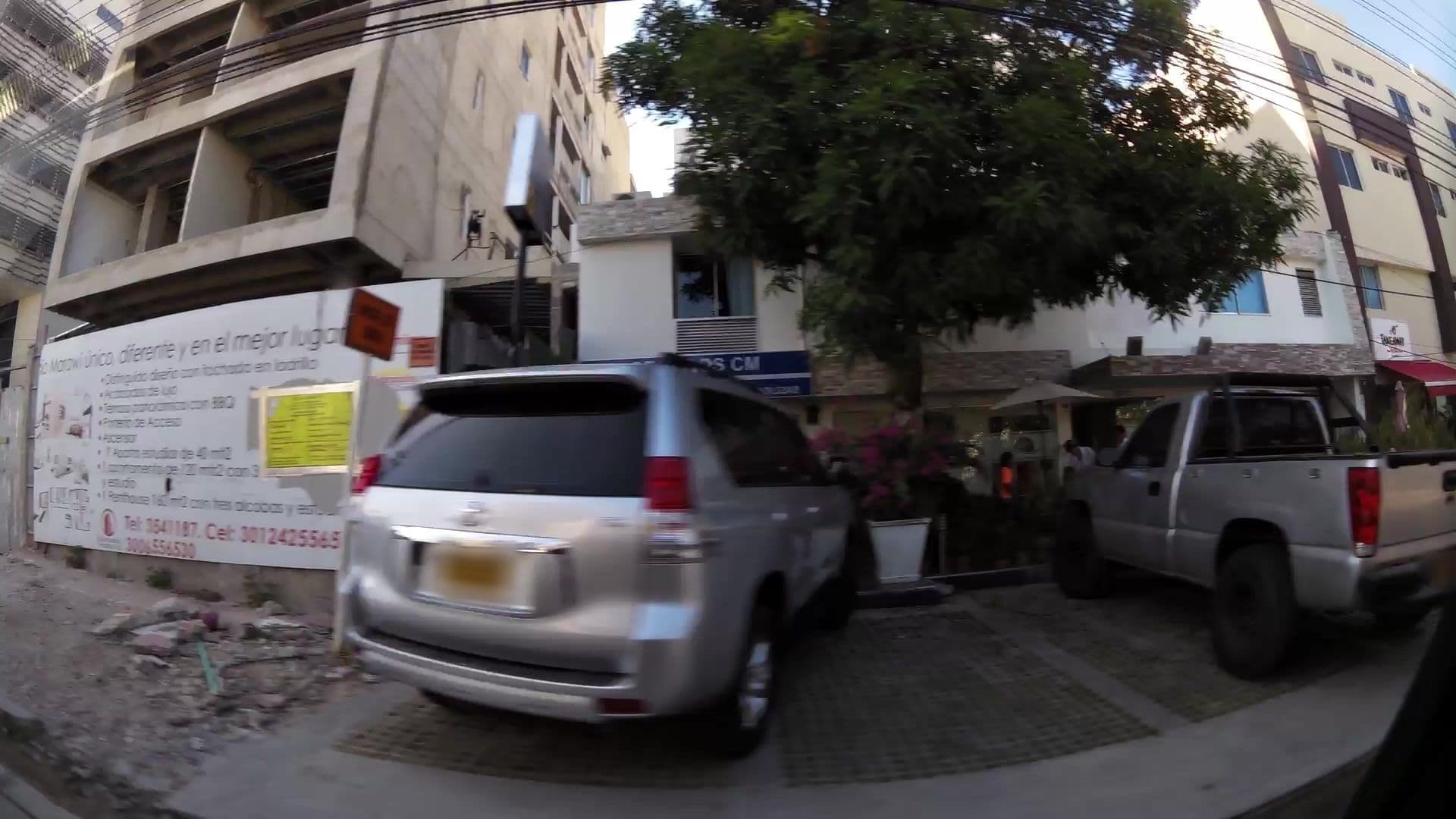 Street view near Hotel OR Suites., Barranquilla — © kaartcam (CC BY-SA · Mapillary)