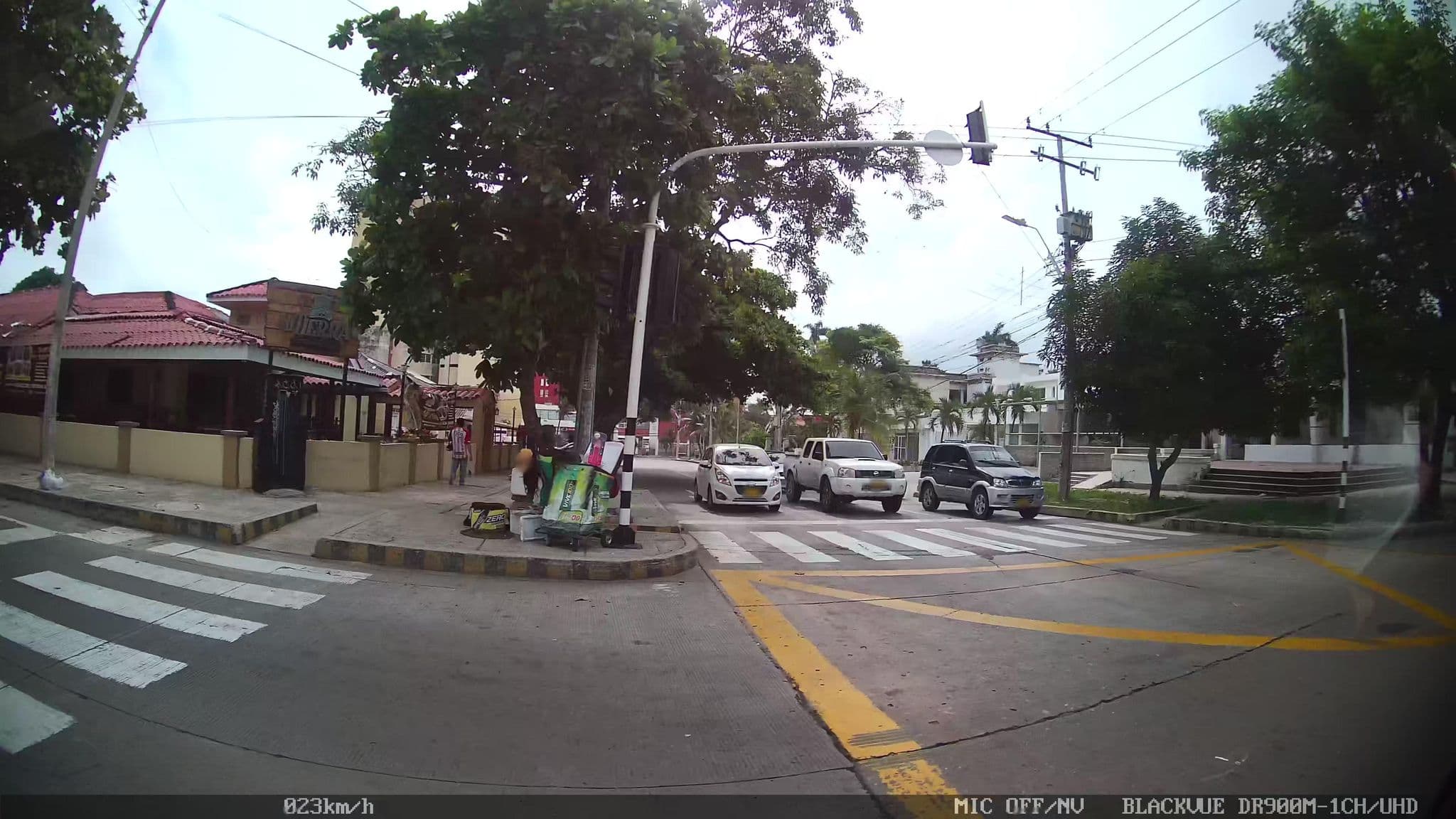 Street view near Hotel Prado 53, Barranquilla — © kaart_2 (CC BY-SA · Mapillary)