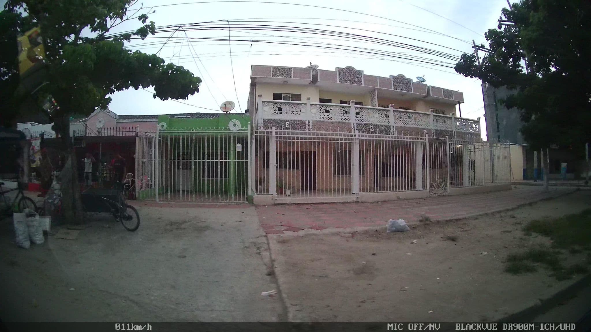 Street view near MADELEINE INN HOTEL, Barranquilla — © kaart_2 (CC BY-SA · Mapillary)