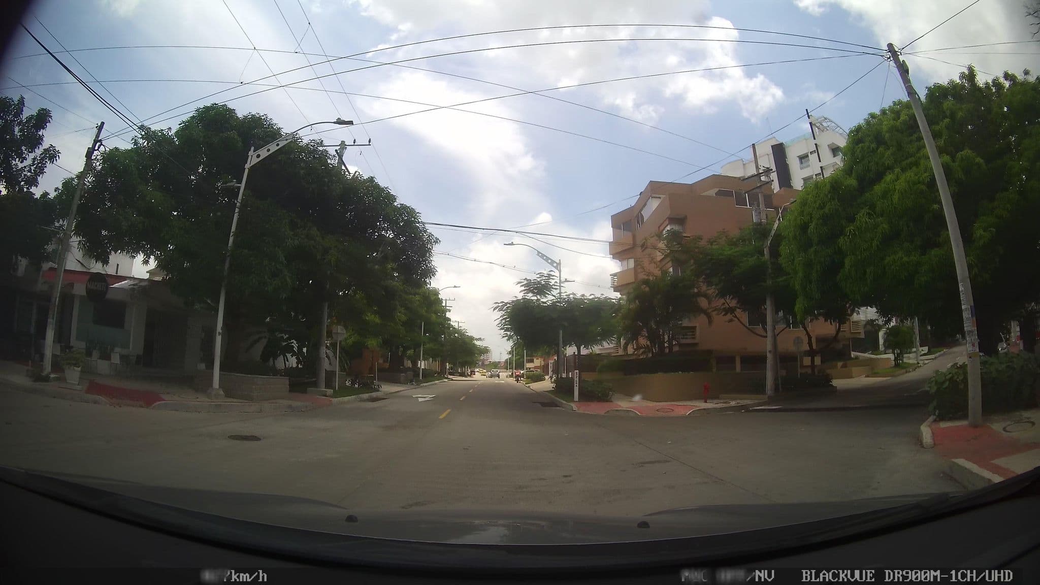 Street view near Hotel Home Buenavista, Barranquilla — © kaart_2 (CC BY-SA · Mapillary)