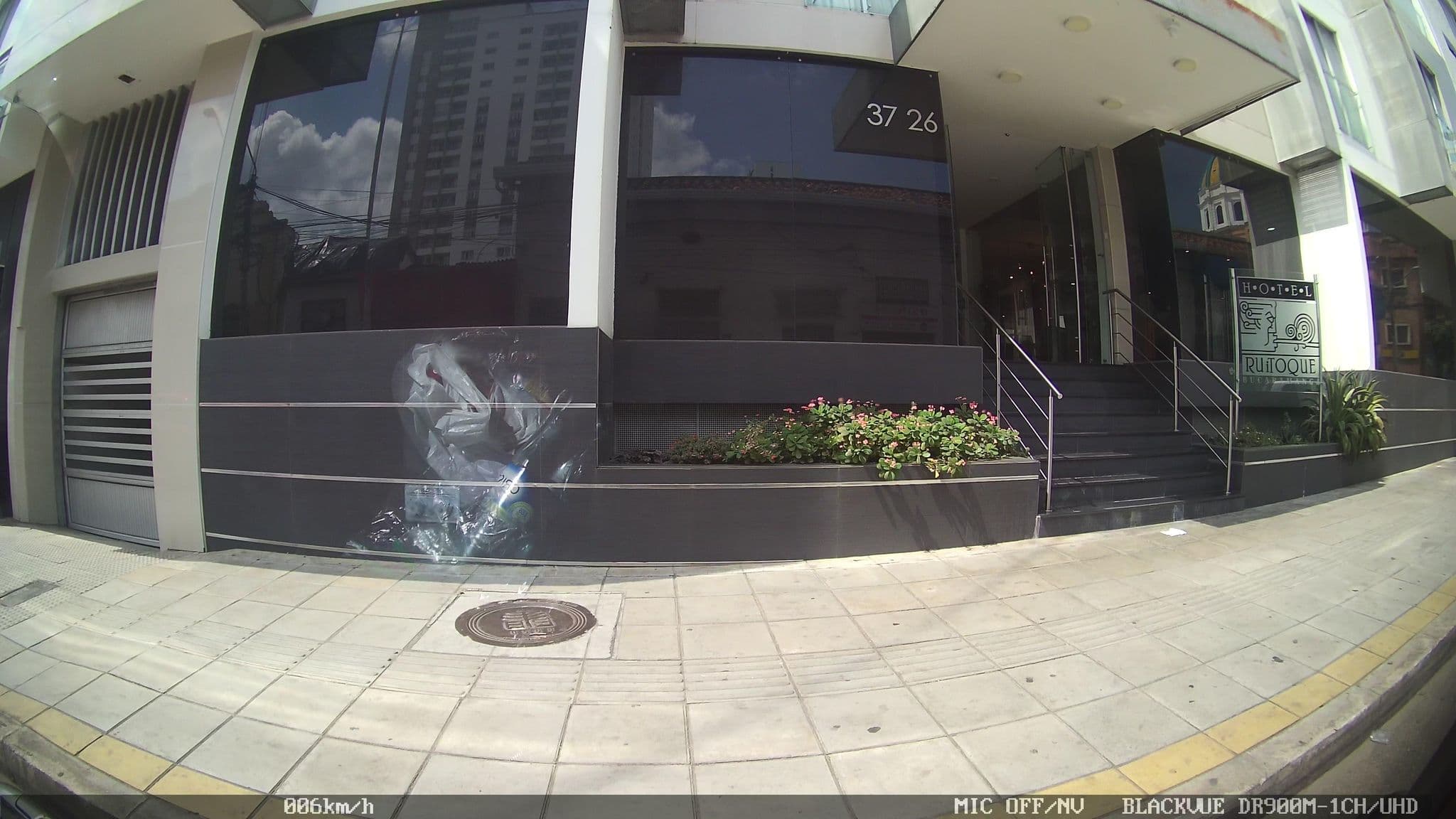 Street view near Hotel Ruitoque Bucaramanga, Bucaramanga — © kaart_2 (CC BY-SA · Mapillary)