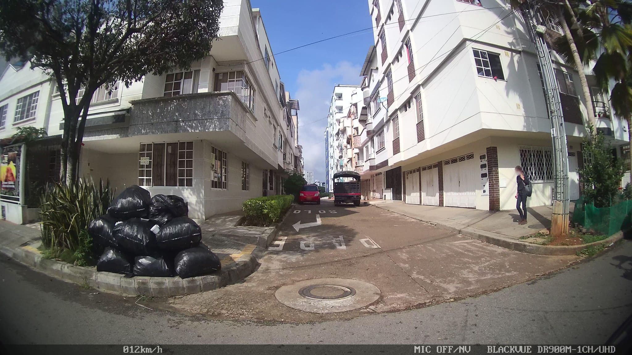 Street view near Hostal Provenza, Floridablanca — © kaart_2 (CC BY-SA · Mapillary)