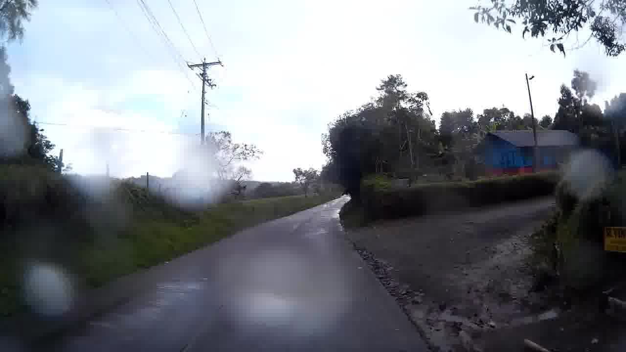 Street view near Mot Mot Glamping, Filandia — © ccossio (CC BY-SA · Mapillary)