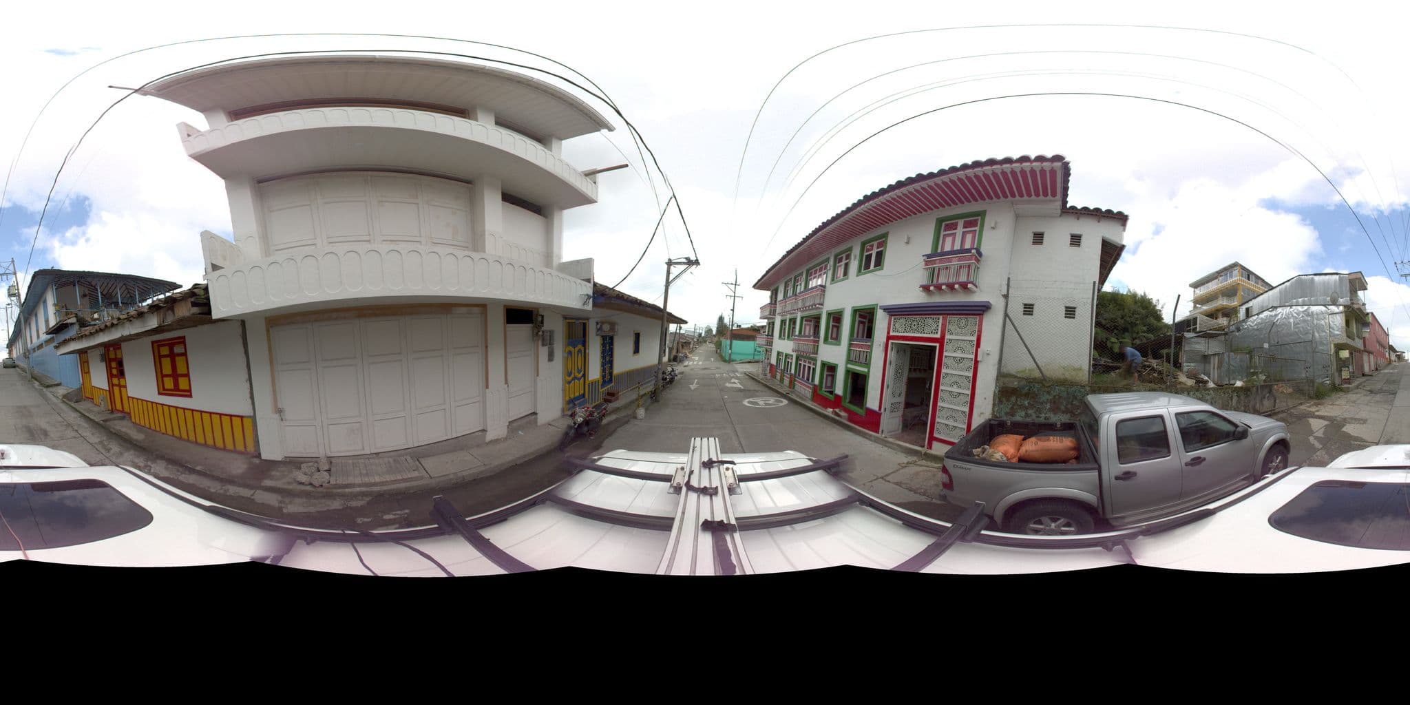 Street view near casa de descanso el gitano, Filandia — © sarahantos (CC BY-SA · Mapillary)