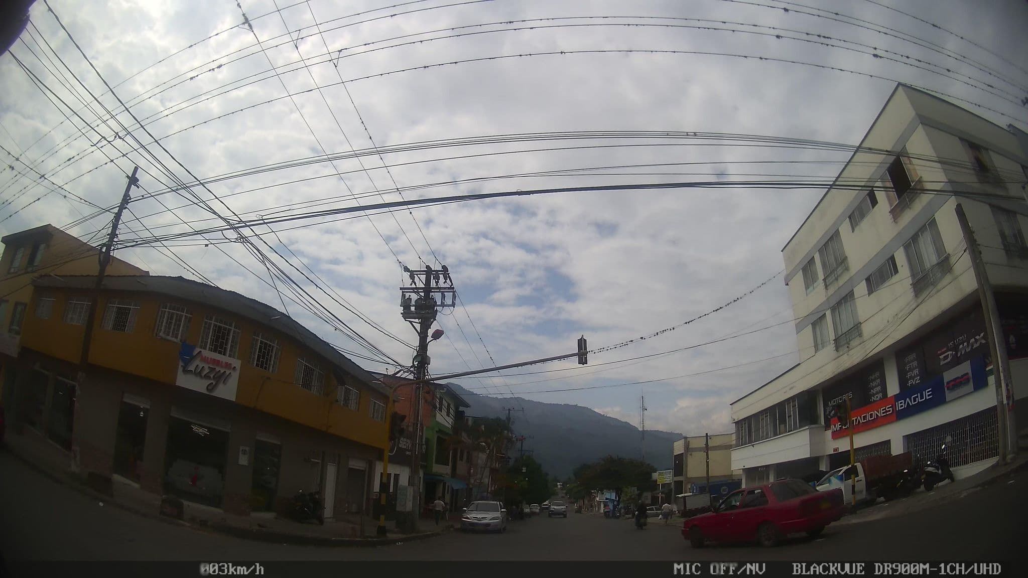 Street view near EL DORADO HOTEL, Ibagué — © kaart_2 (CC BY-SA · Mapillary)
