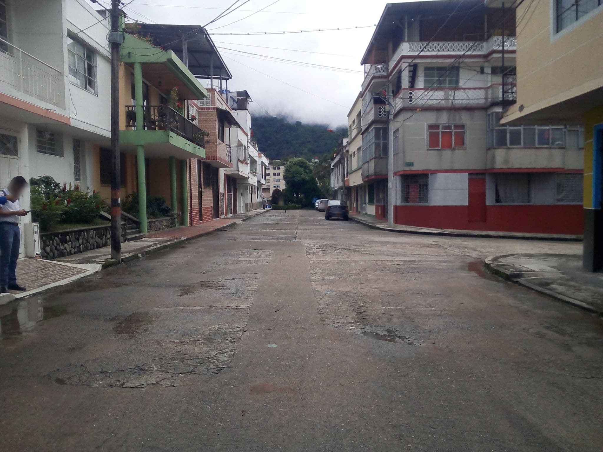 Street view near Hotel brisas del nevado | hostal, Ibagué — © ervelascor (CC BY-SA · Mapillary)