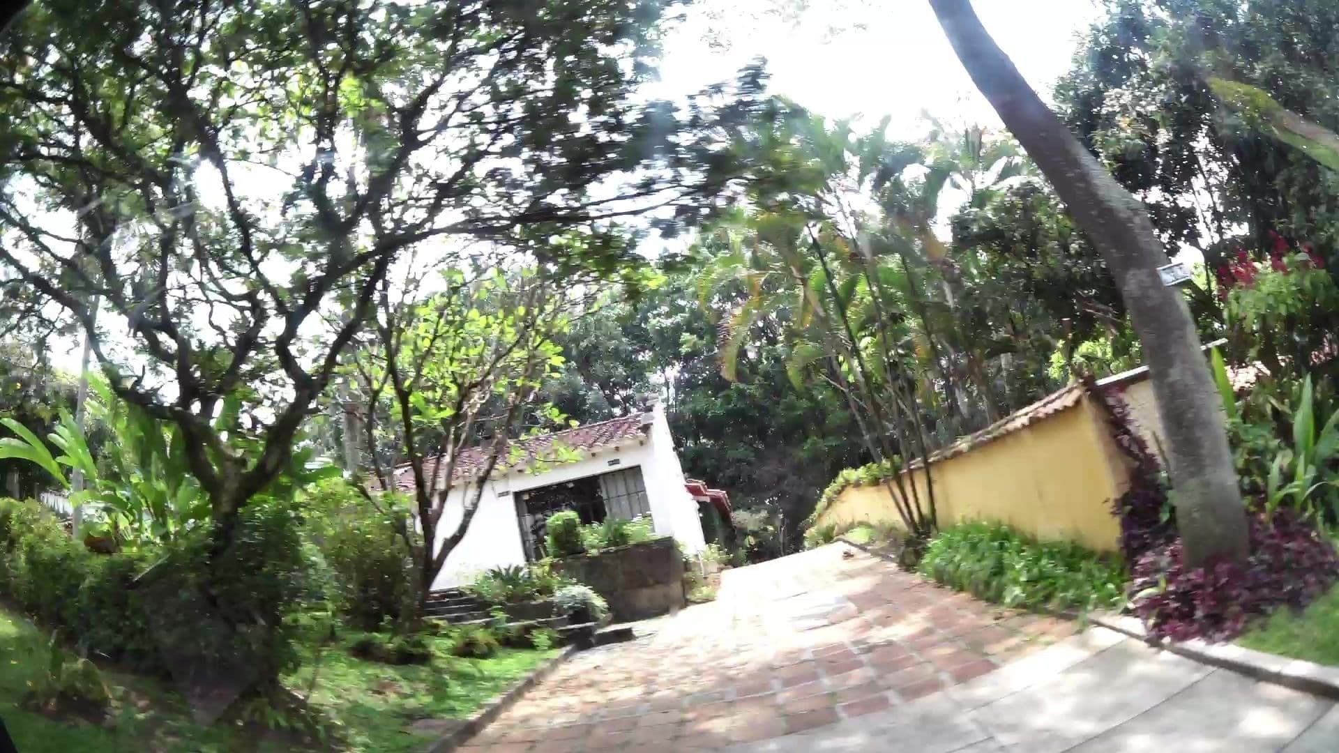 Street view near Hotel Poblado Campestre, Envigado — © kaartcam (CC BY-SA · Mapillary)