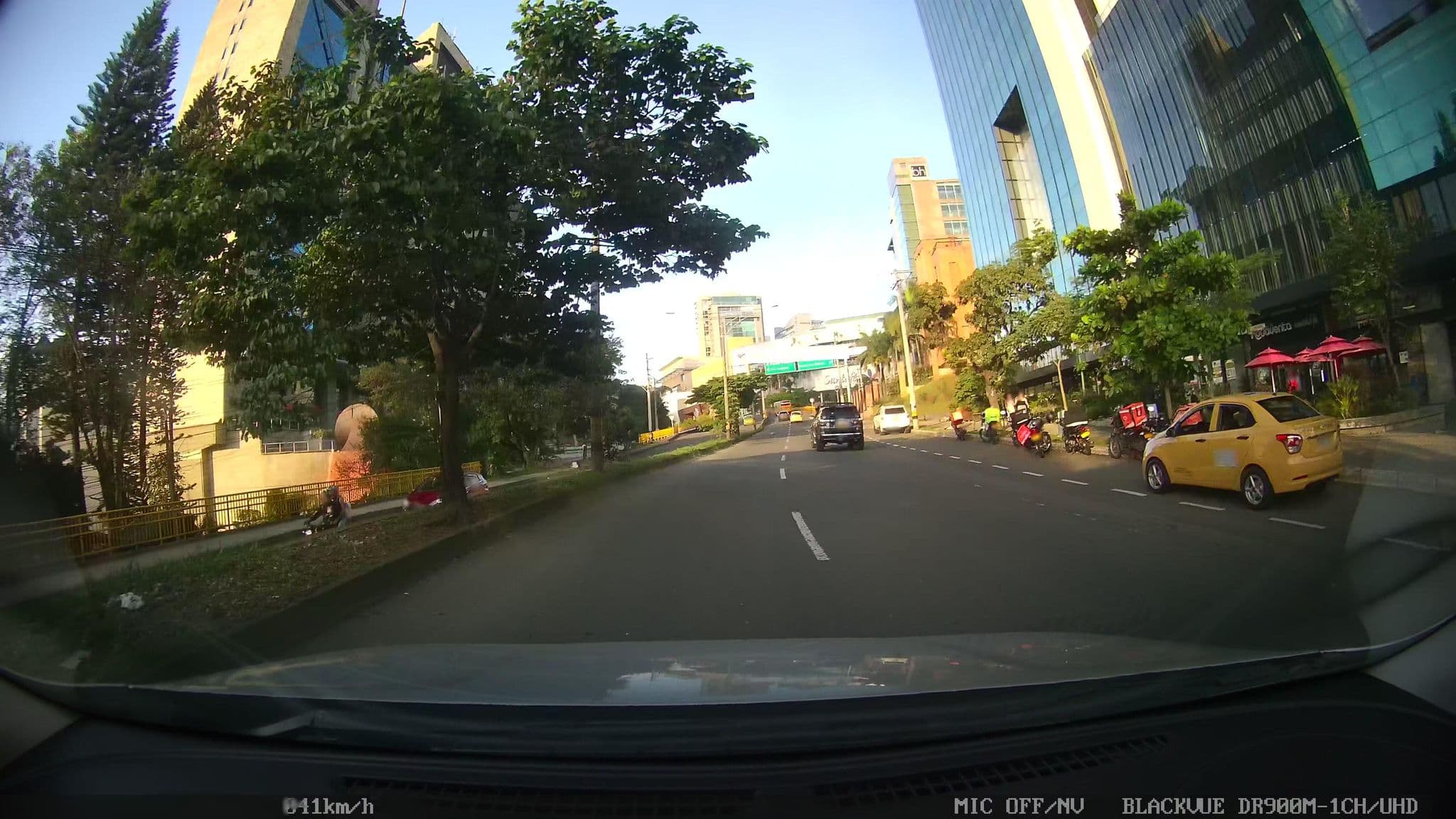 Street view near Hotel Ayenda Habana Vieja 1221, Envigado — © kaart_4 (CC BY-SA · Mapillary)