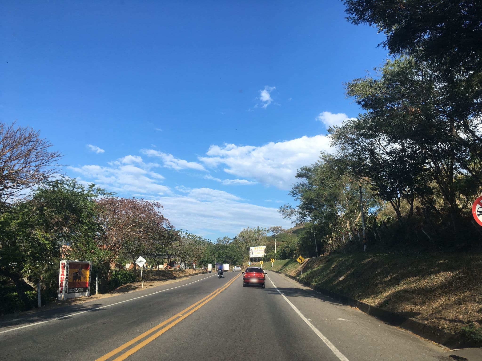 Street view near Portal de la Ceiba - Posada Campestre, San Gil — © nicovargas (CC BY-SA · Mapillary)