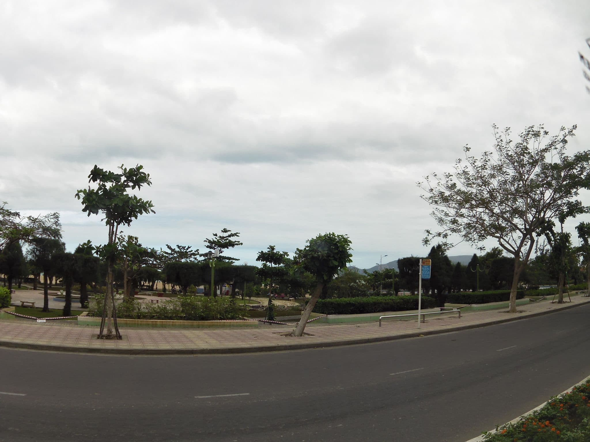 Street view near Imperial Nha Trang Hotel, Nha Trang — © skillsy (CC BY-SA · Mapillary)