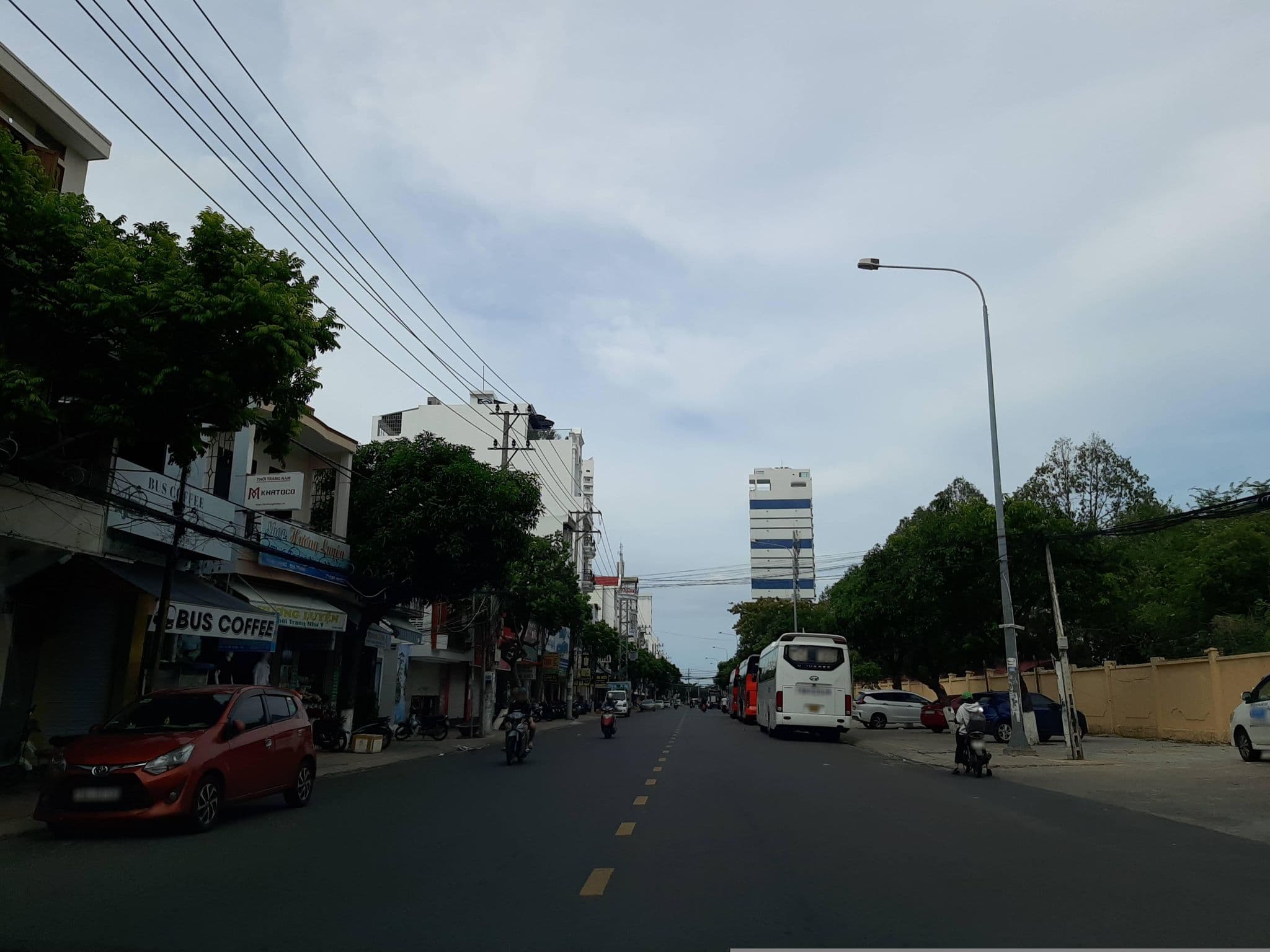Street view near The Still | Slow & Sip, Nha Trang — © DriveWithHoang (CC BY-SA · Mapillary)