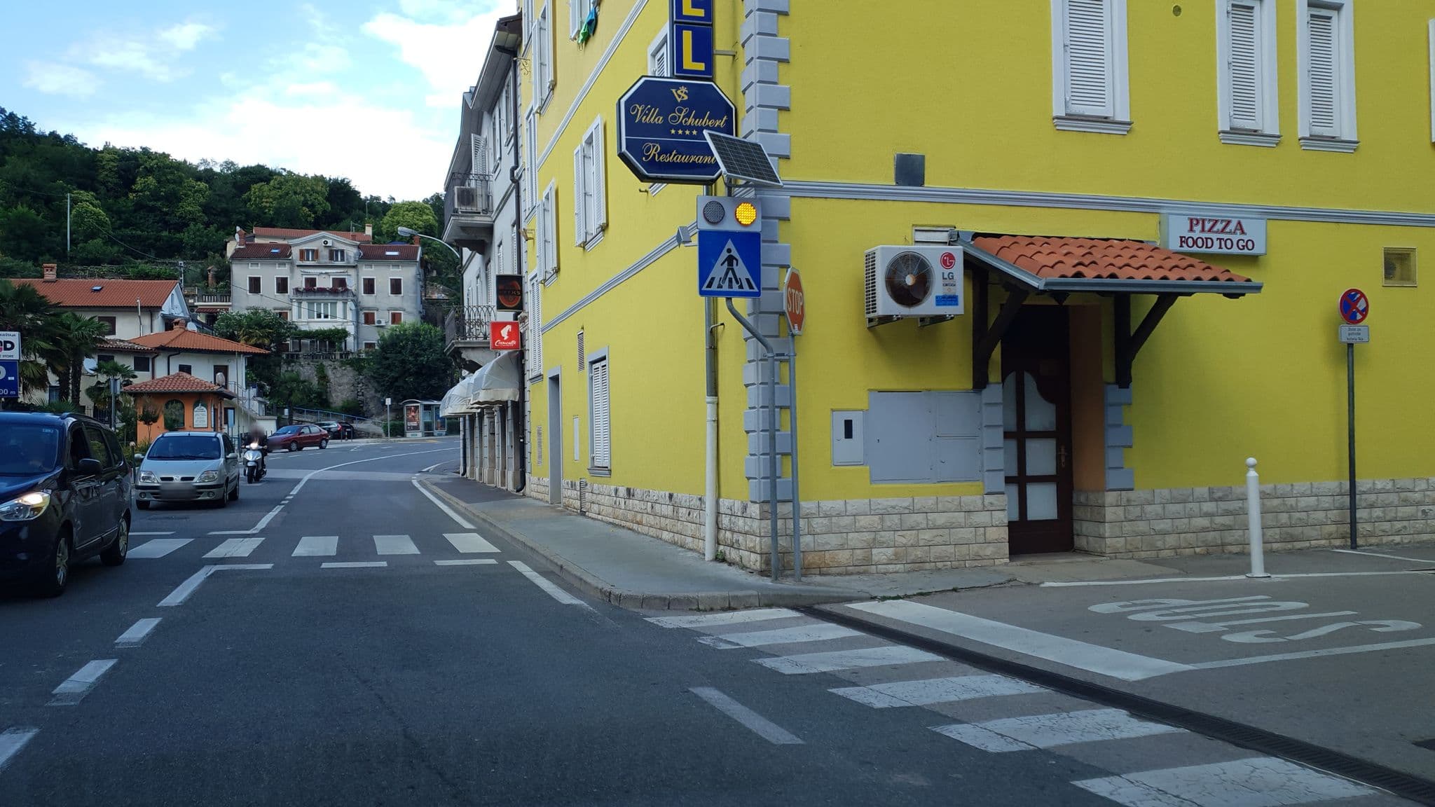 Street view near Hotel Villa Schubert, Lovran — © b166er (CC BY-SA · Mapillary)