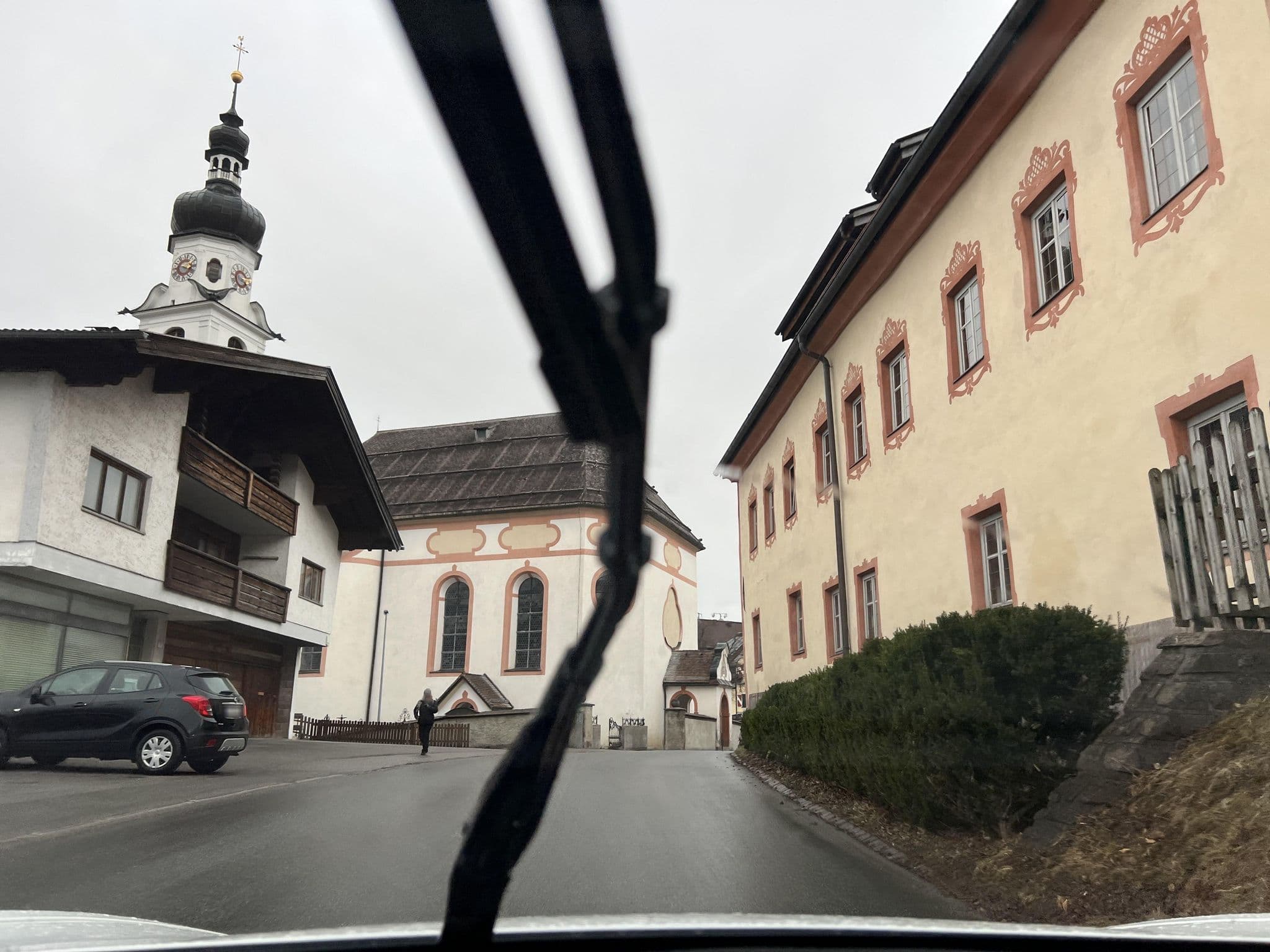 Street view near Postschlössl, Lermoos — © ottor (CC BY-SA · Mapillary)