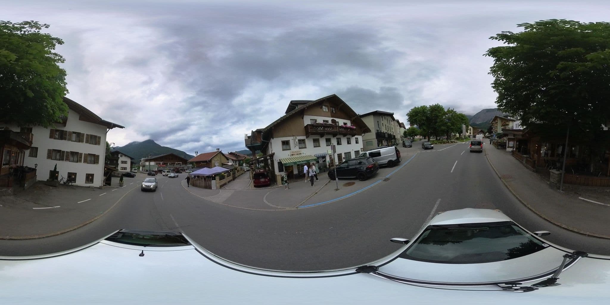 Street view near der Grüne Baum Mountain und Boutiquehotel, Ehrwald — © osmplus_org (CC BY-SA · Mapillary)