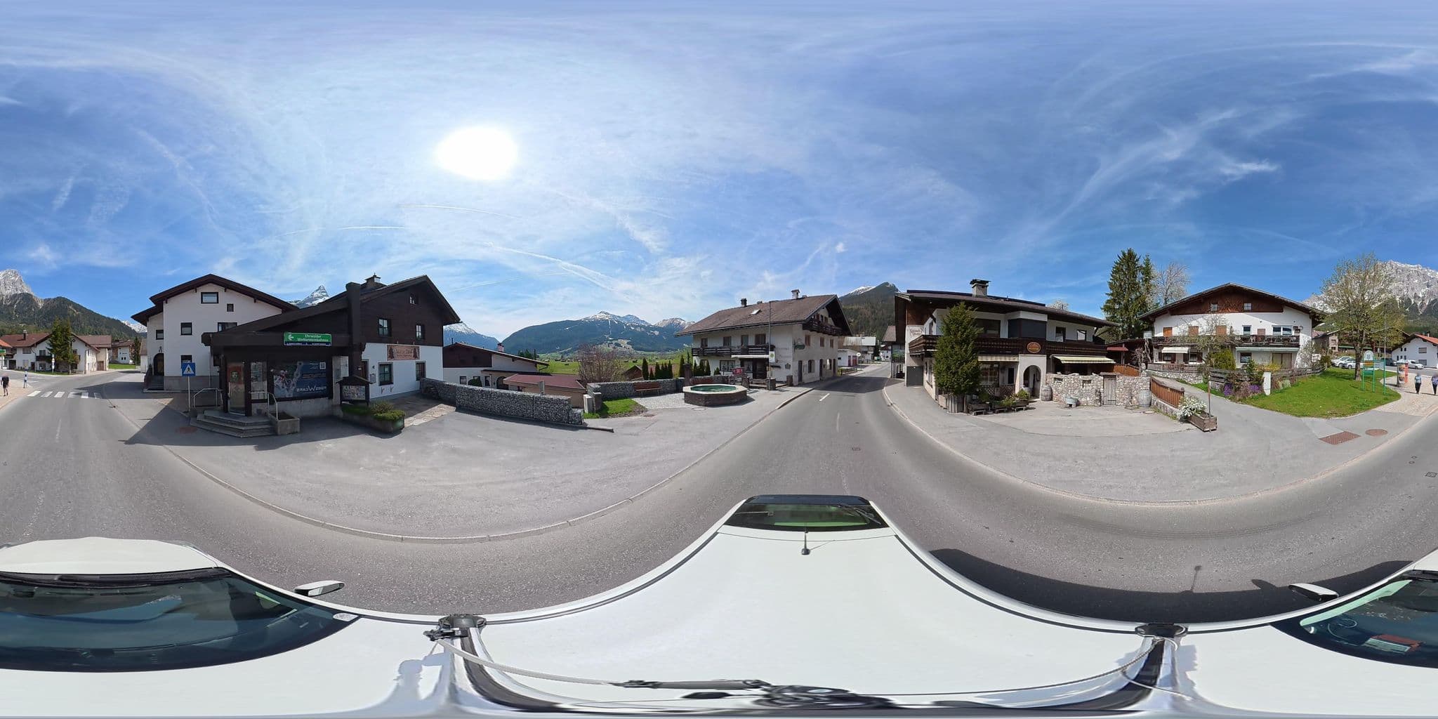 Street view near Haus Tirol, Ehrwald — © osmplus_org (CC BY-SA · Mapillary)