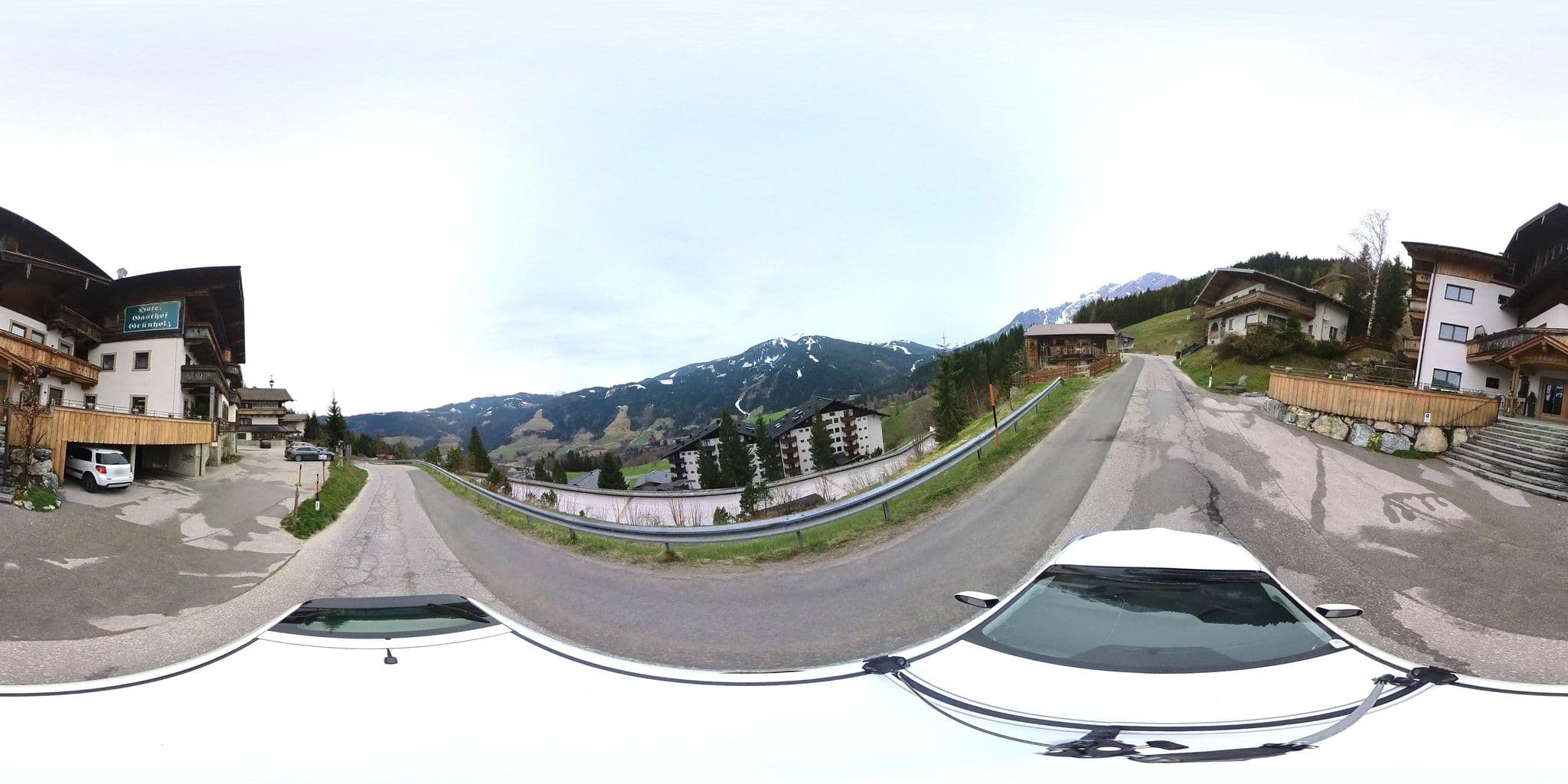Street view near Das Grünholz Aparthotel & Restaurant, Mühlbach am Hochkönig — © osmplus_org (CC BY-SA · Mapillary)