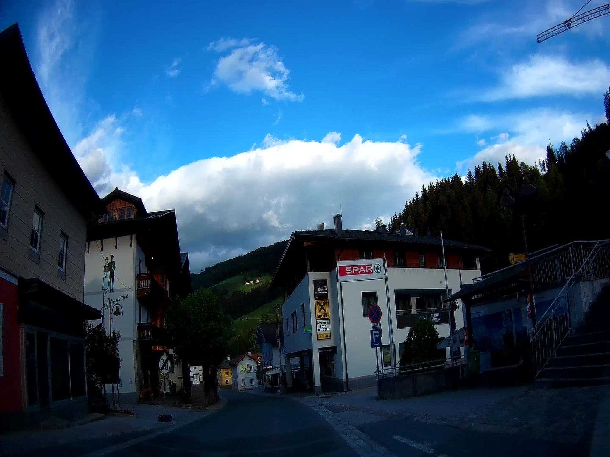 Street view near Aparthotel Bergtraum, Mühlbach am Hochkönig — © fuchserl (CC BY-SA · Mapillary)