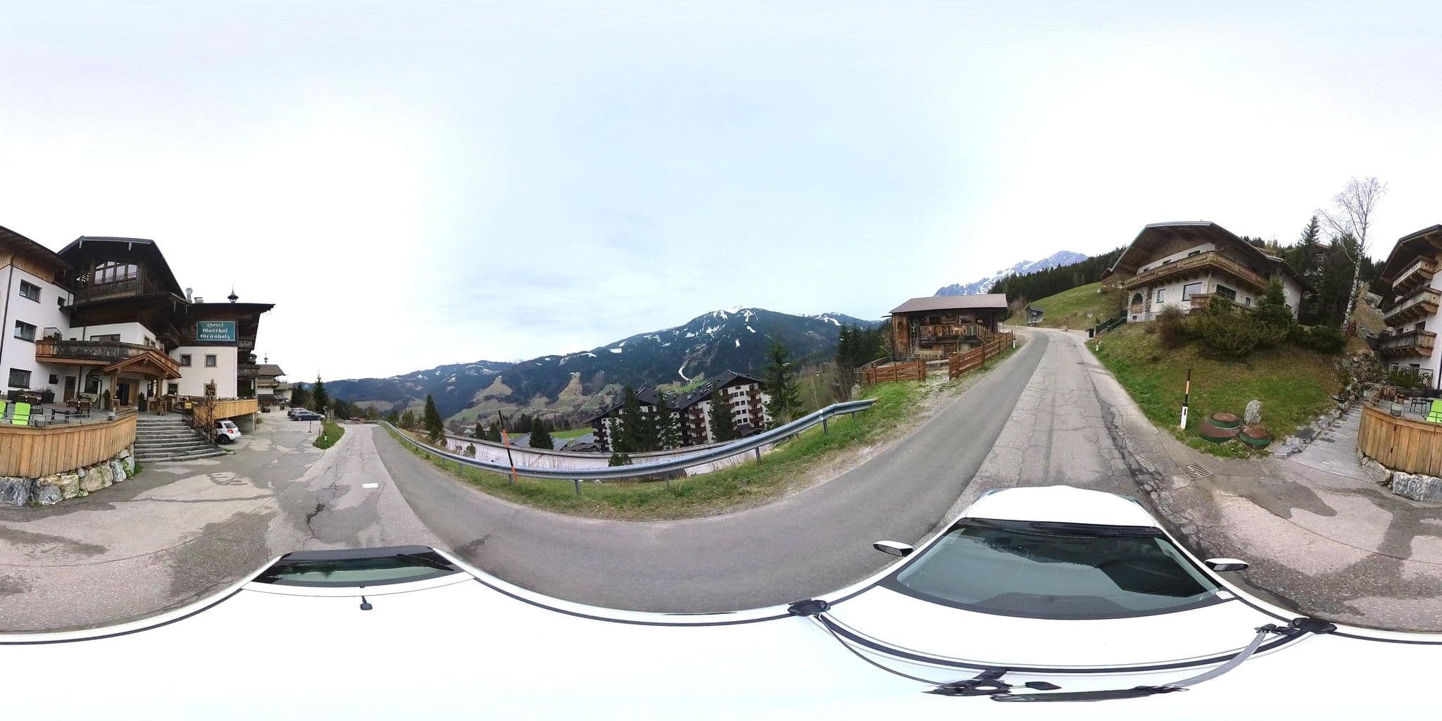 Street view near Landhaus Christl, Mühlbach am Hochkönig — © osmplus_org (CC BY-SA · Mapillary)