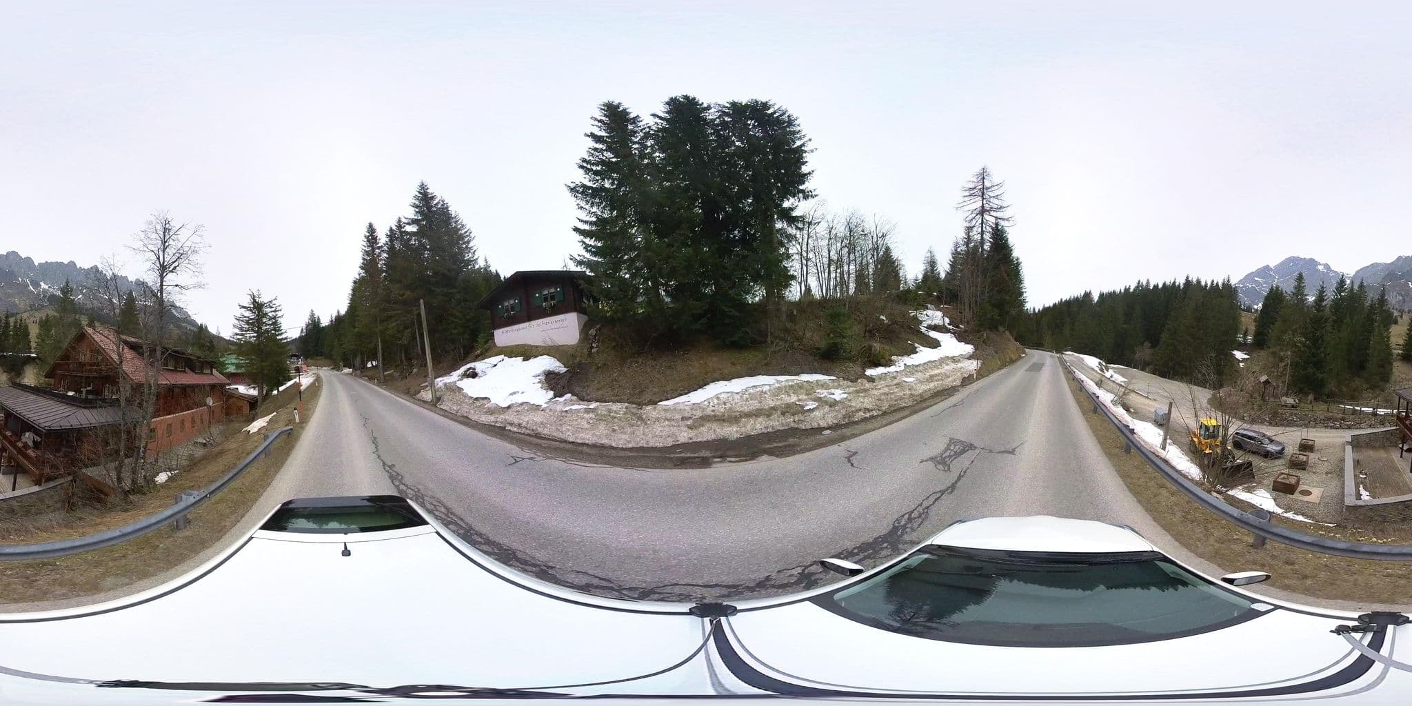Street view near MandlWand Lodge, Mühlbach am Hochkönig — © osmplus_org (CC BY-SA · Mapillary)