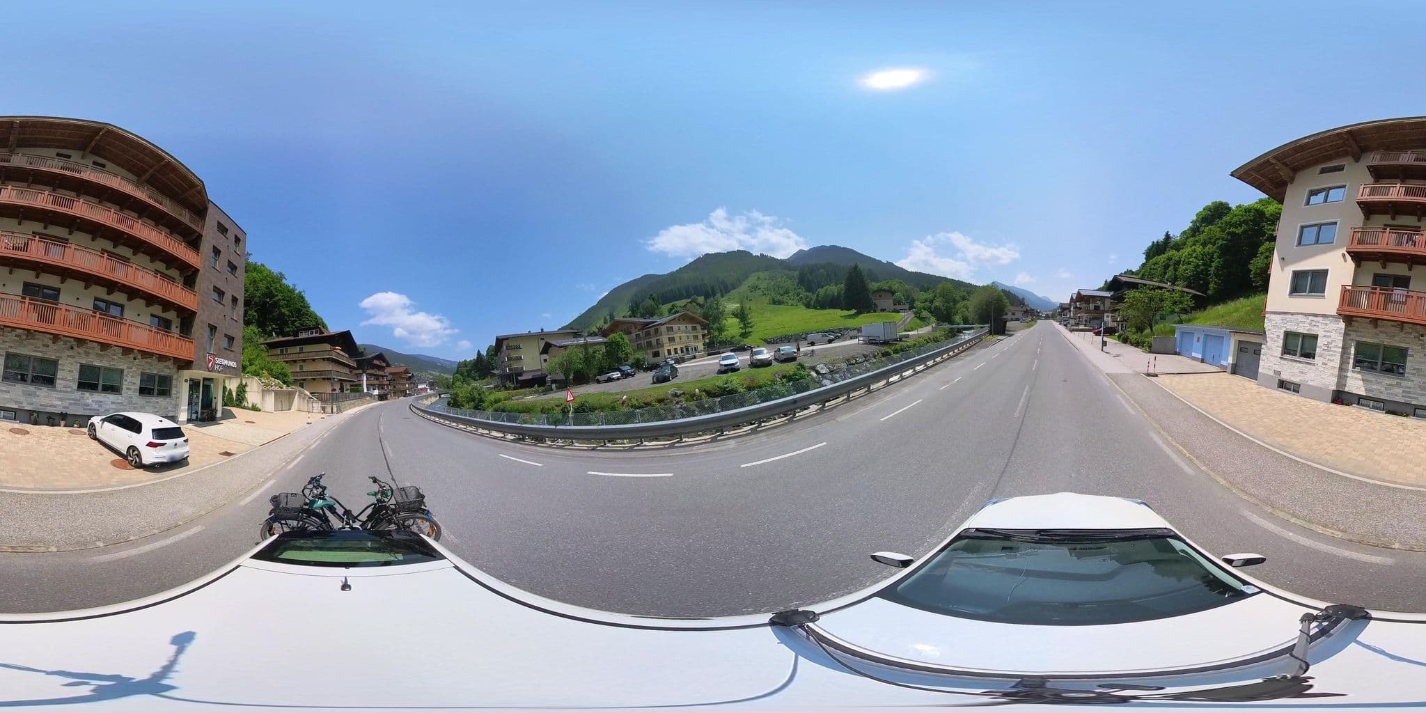 Street view near Hotel Garni Siegmundshof - Saalbach Hinterglemm, Saalbach — © osmplus_org (CC BY-SA · Mapillary)