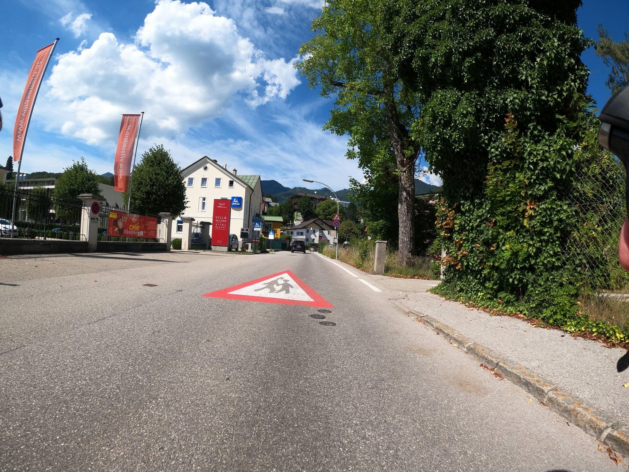 Street view near Grand Elisabeth | Hotel, Restaurant, Bar & SPA, Bad Ischl — © Langfahrer (CC BY-SA · Mapillary)