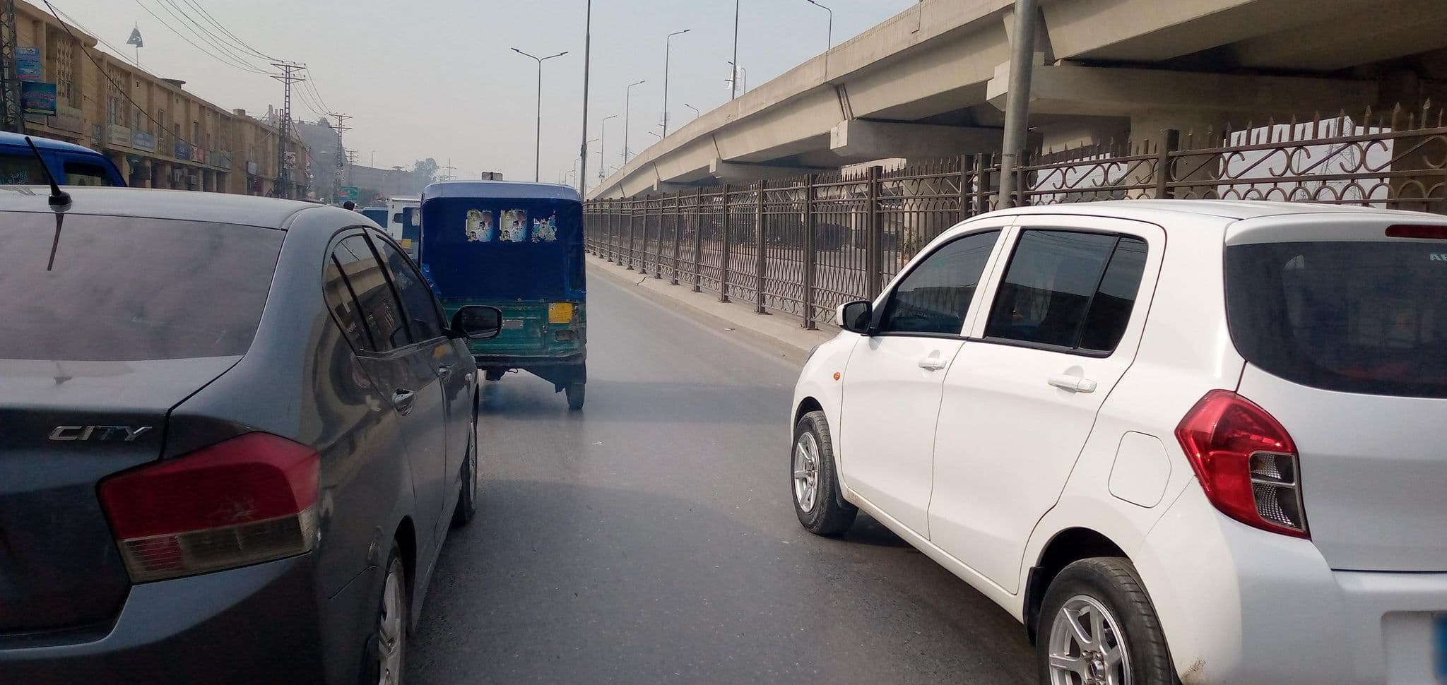 Street view near Hotel Tourmaline, Peshawar — © RobinGoix (CC BY-SA · Mapillary)
