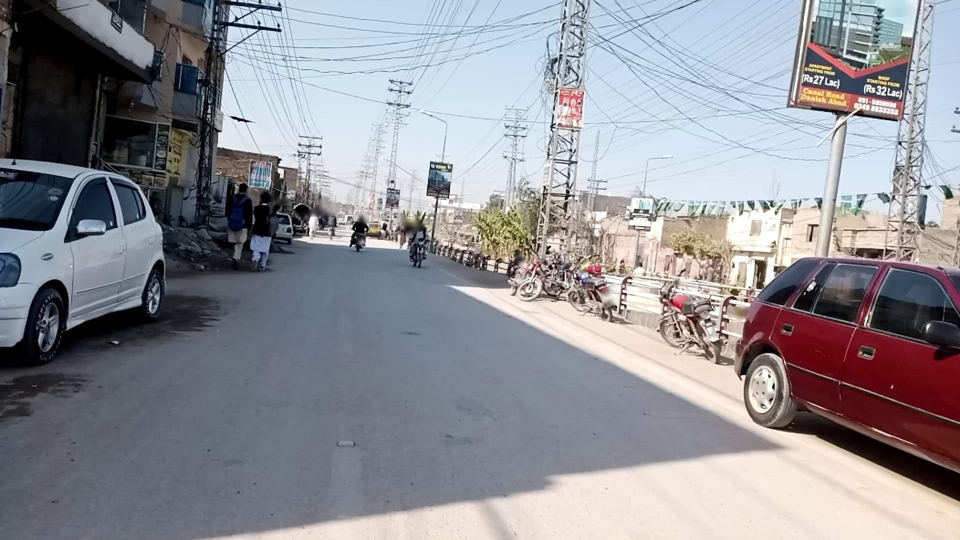 Street view near Doctor hostel-1, Jamrud — © RobinGoix (CC BY-SA · Mapillary)