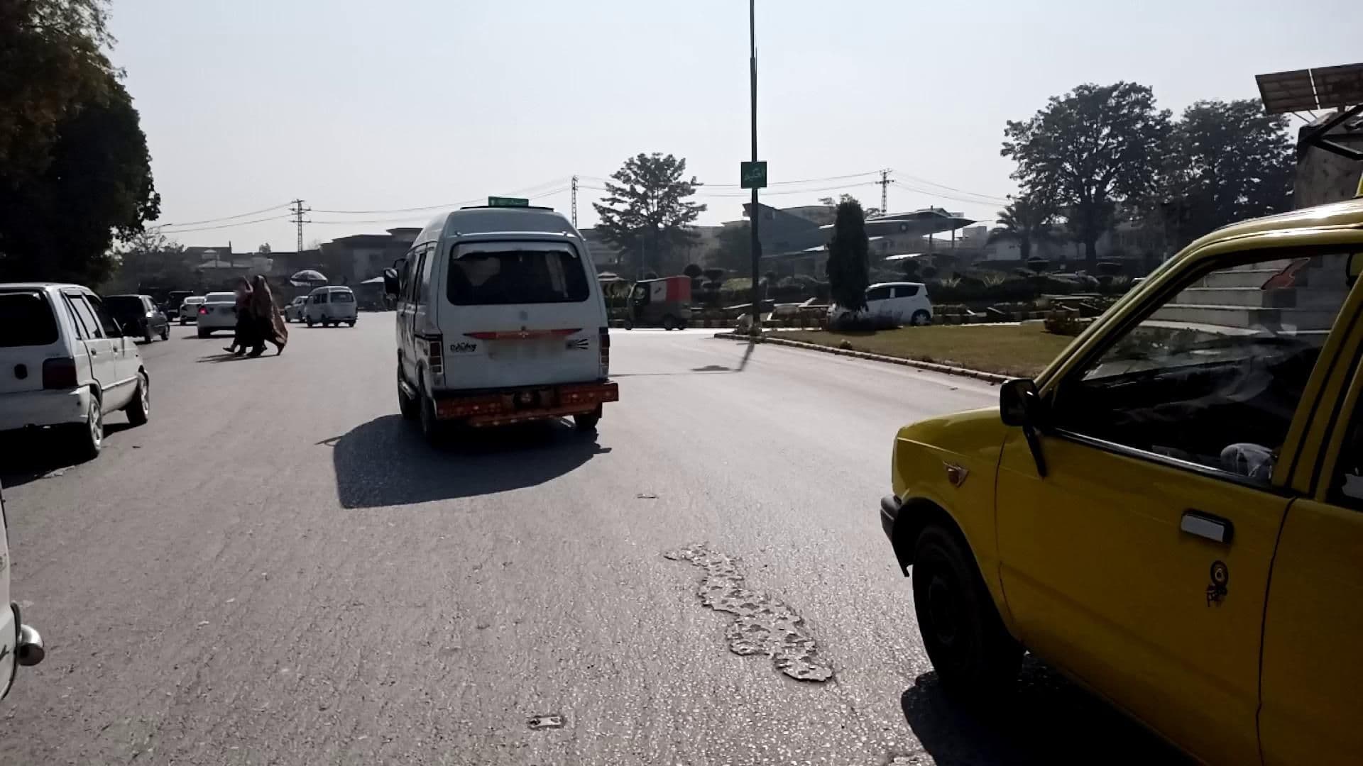 Street view near Hayatabd Girls hostel, Jamrud — © RobinGoix (CC BY-SA · Mapillary)
