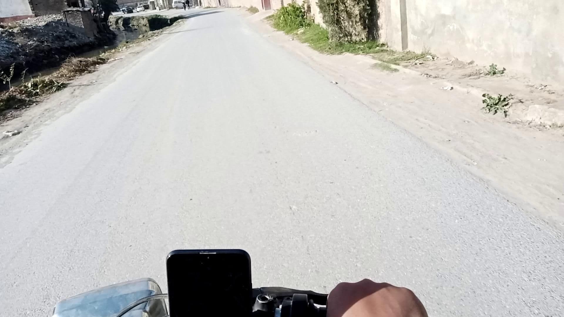 Street view near Boys Hostel PMC, Peshawar — © RobinGoix (CC BY-SA · Mapillary)