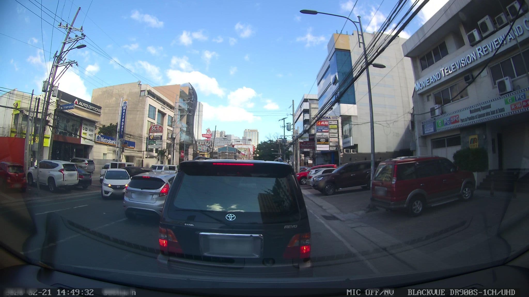 Street view near Harolds Hotel Quezon City, Del Monte — © GOwin (CC BY-SA · Mapillary)