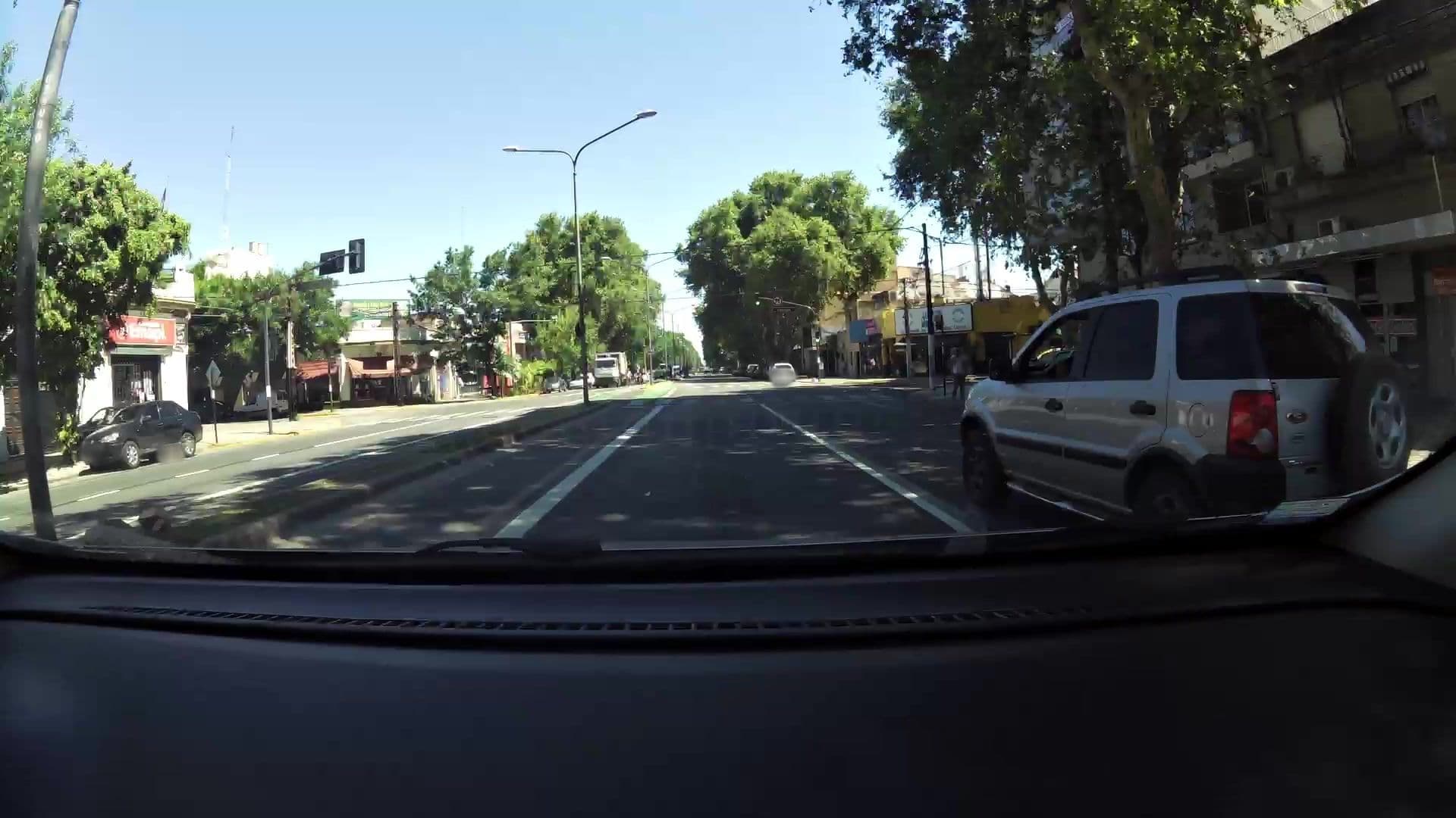 Street view near Bucarest hostel estudiantil, Rosario — © kaartcam (CC BY-SA · Mapillary)