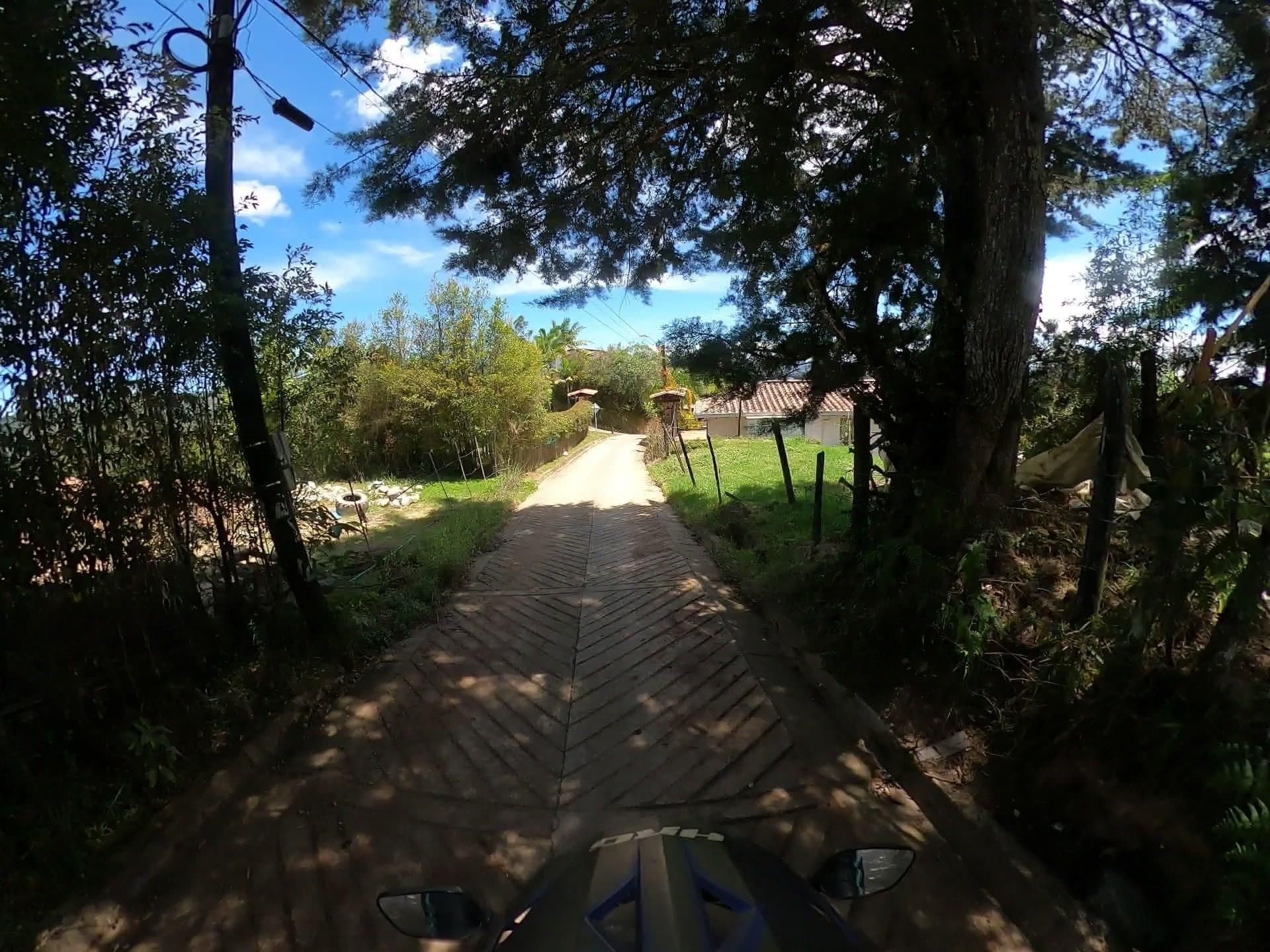 Street view near Hotel Estaciones, Guatapé — © 360recorrido (CC BY-SA · Mapillary)