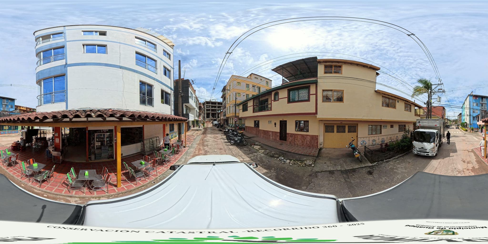 Street view near La Martinera Palmas, Guatapé — © CMPCONSULTORIA (CC BY-SA · Mapillary)