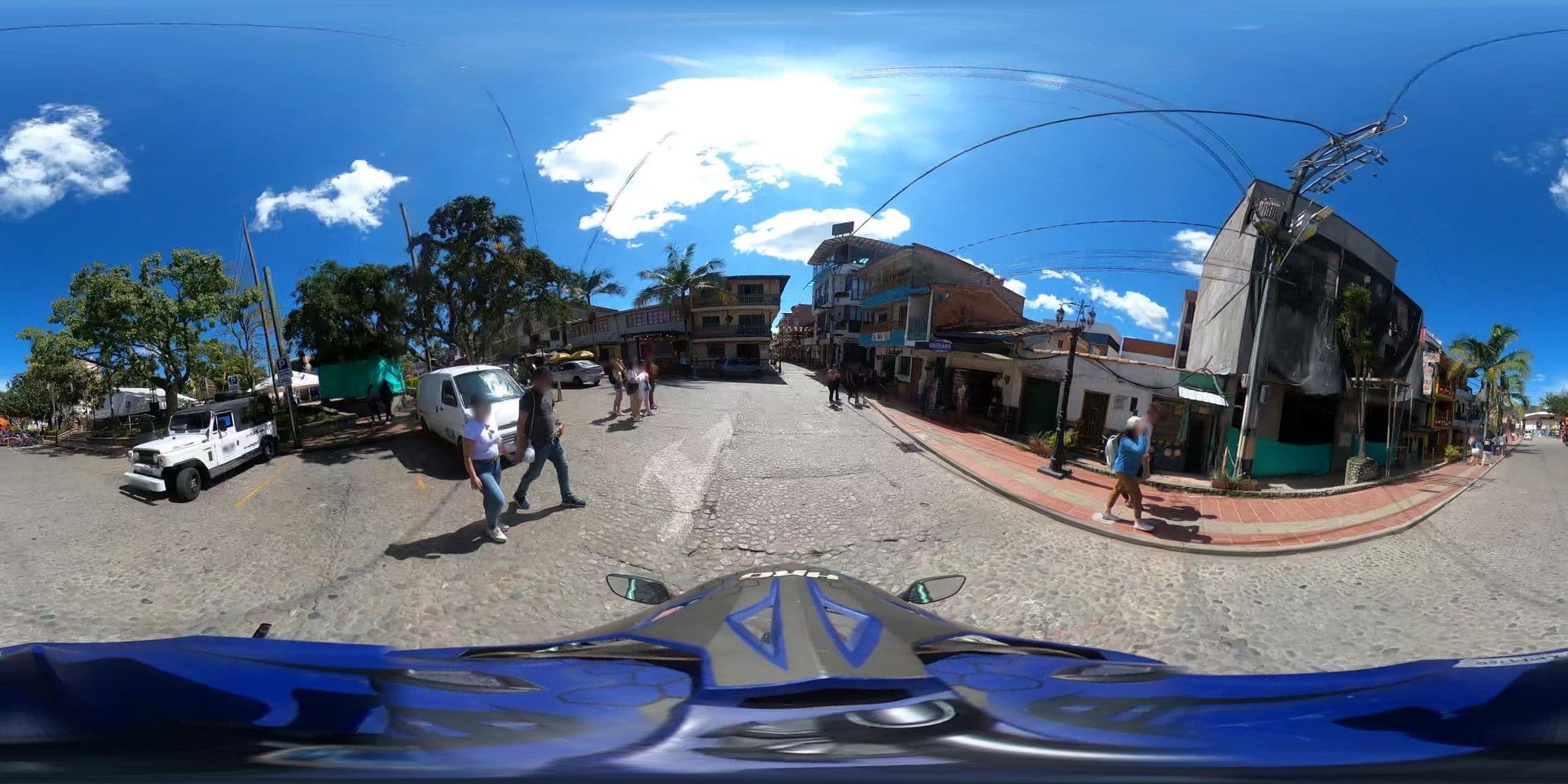 Street view near Balcones del lago, Guatapé — © 360recorrido (CC BY-SA · Mapillary)