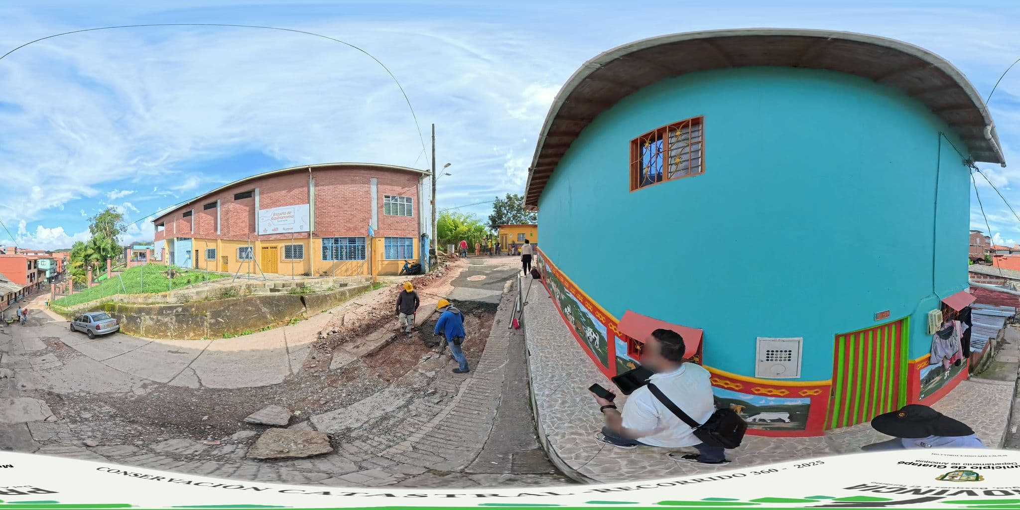 Street view near Hotel la isabela, Guatapé — © CMPCONSULTORIA (CC BY-SA · Mapillary)
