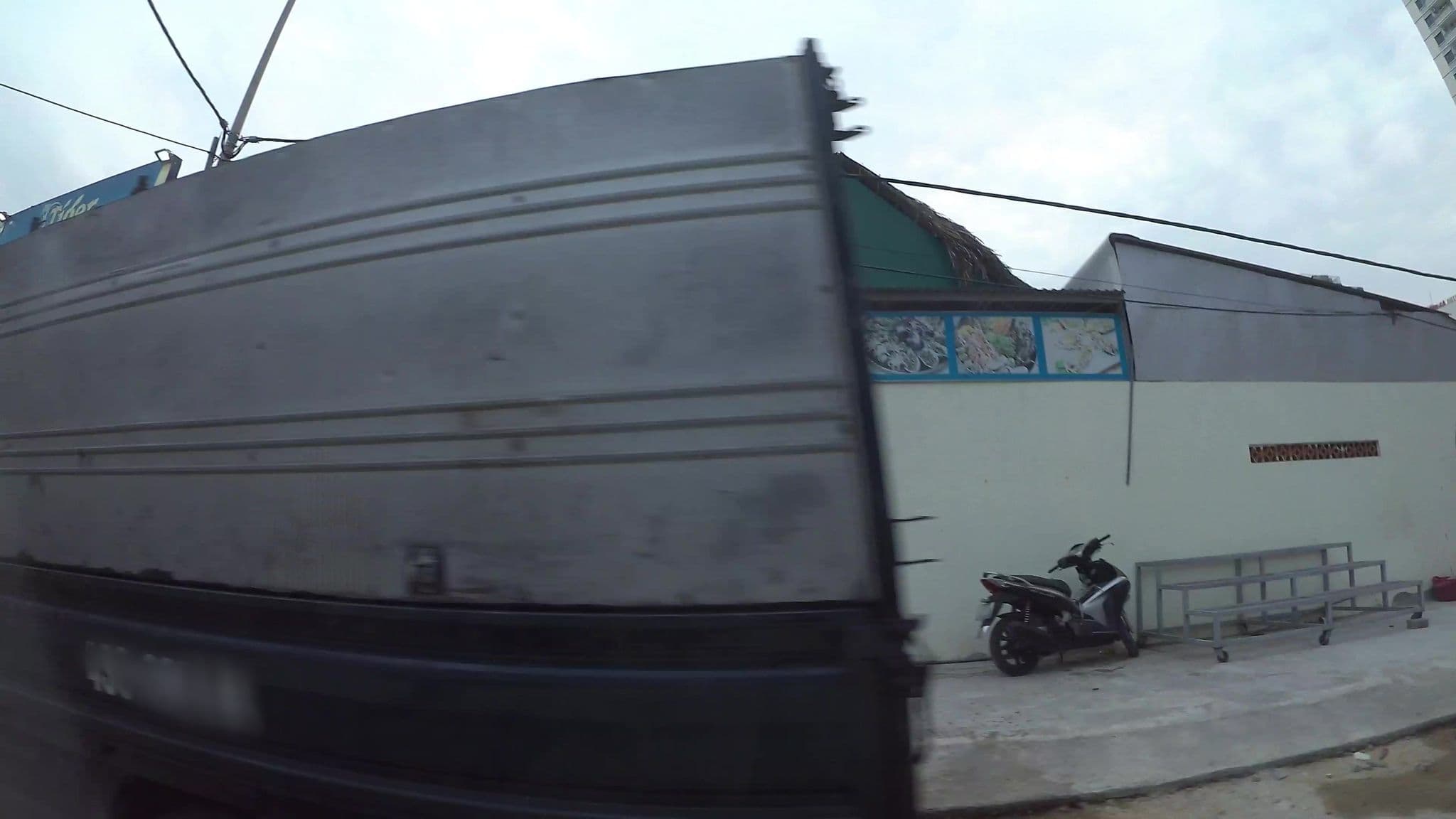 Street view near Silana Beachfront Hotel Spa, Sơn Trà — © kaartcam (CC BY-SA · Mapillary)
