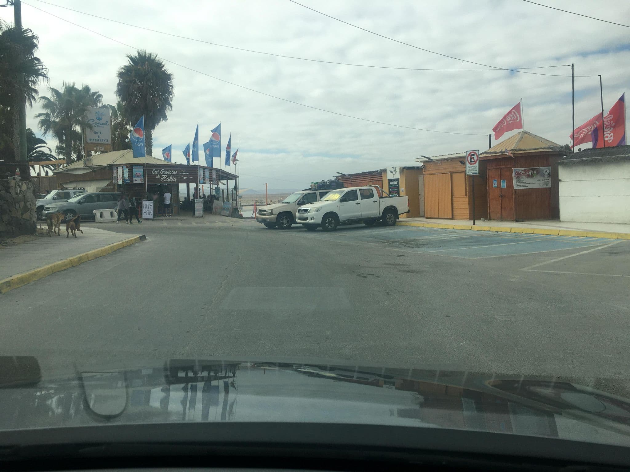 Street view near Hotel Restaurant Coral de Bahia Inglesa, Caldera — © ariellopez (CC BY-SA · Mapillary)