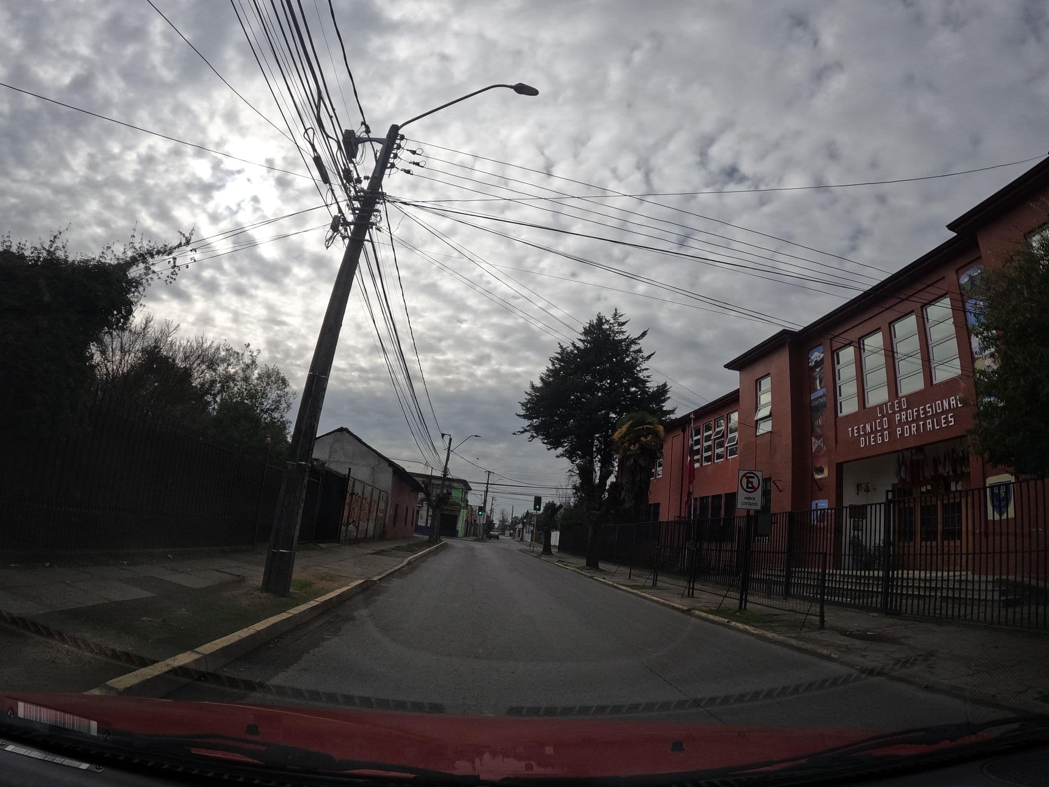 Street view near Hotel Wincayaren un lugar con identidad y sostenible., Linares — © Kaart_Local (CC BY-SA · Mapillary)