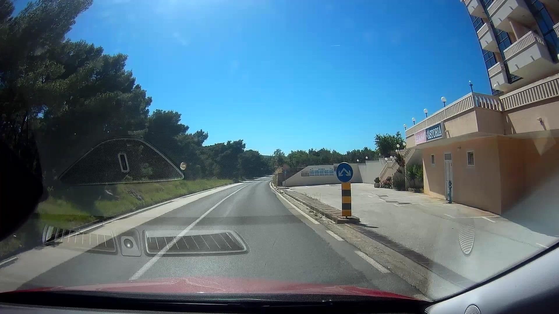 Street view near Aparthotel Astoria, Seget Vranjica — © micmin1972 (CC BY-SA · Mapillary)