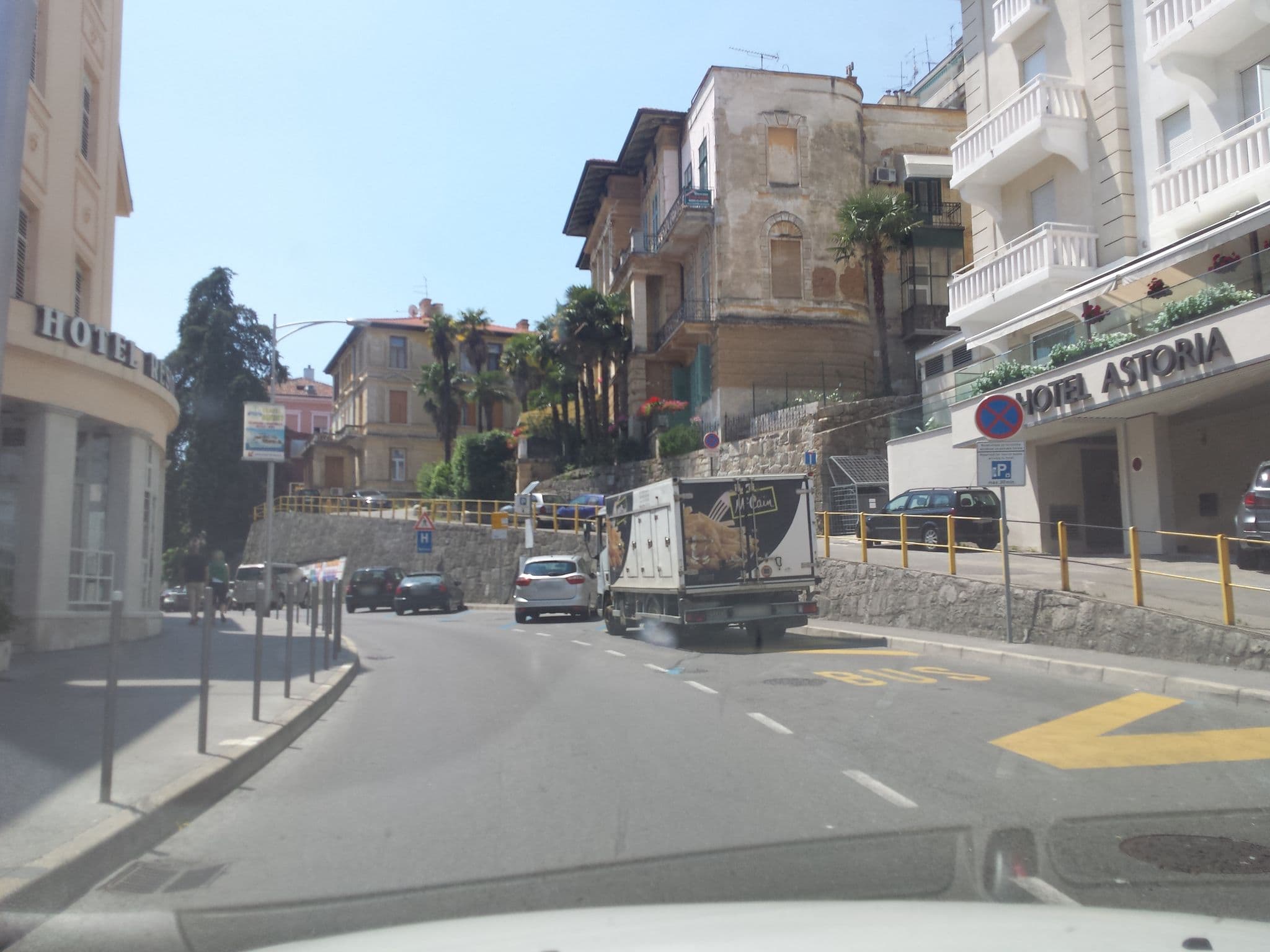 Street view near ASTORIA Hotel Opatija, Opatija — © janjko (CC BY-SA · Mapillary)