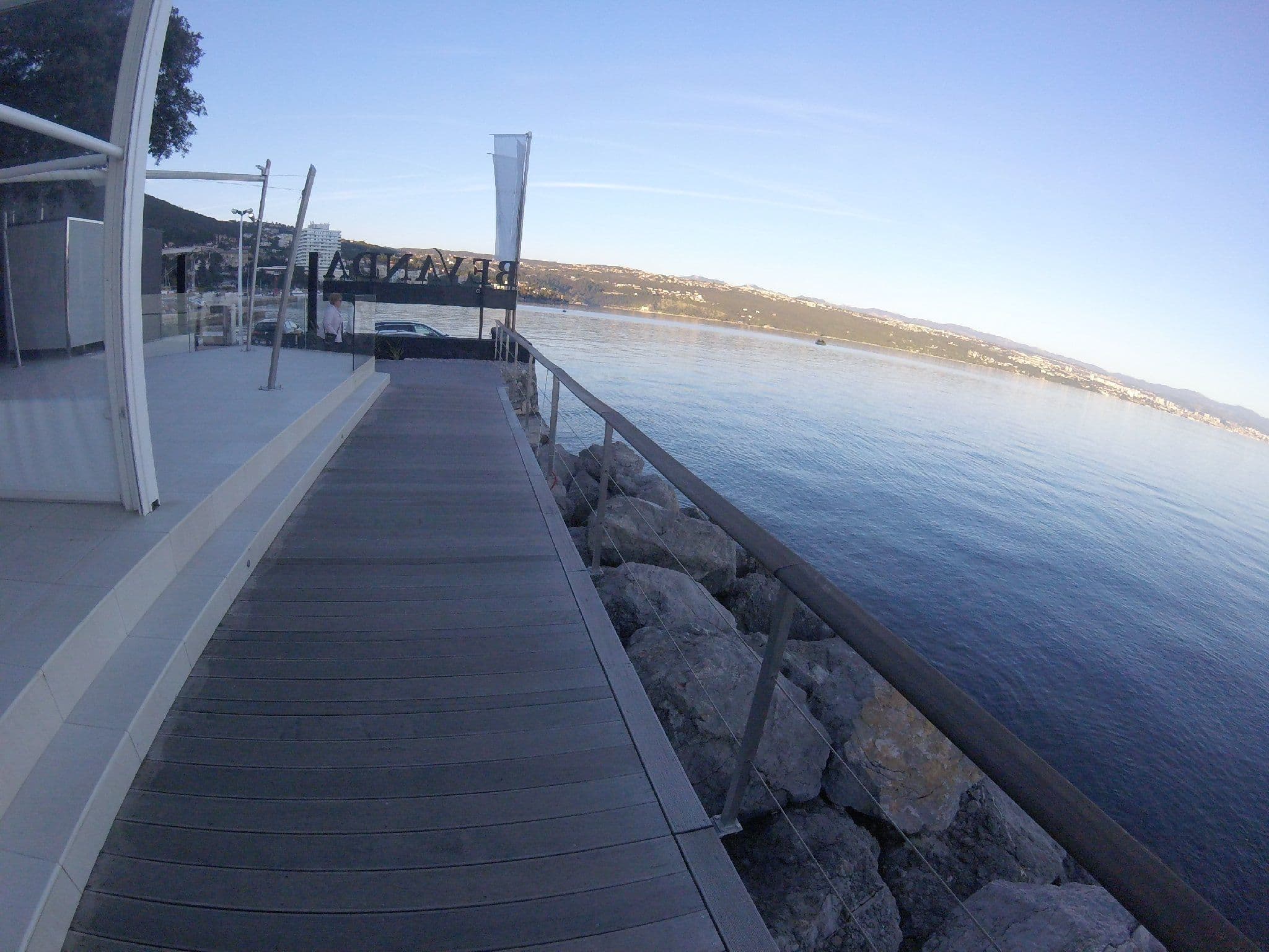 Street view near Bevanda Hotel, Restaurant and Bar, Opatija — © utvonalfelmeresek (CC BY-SA · Mapillary)