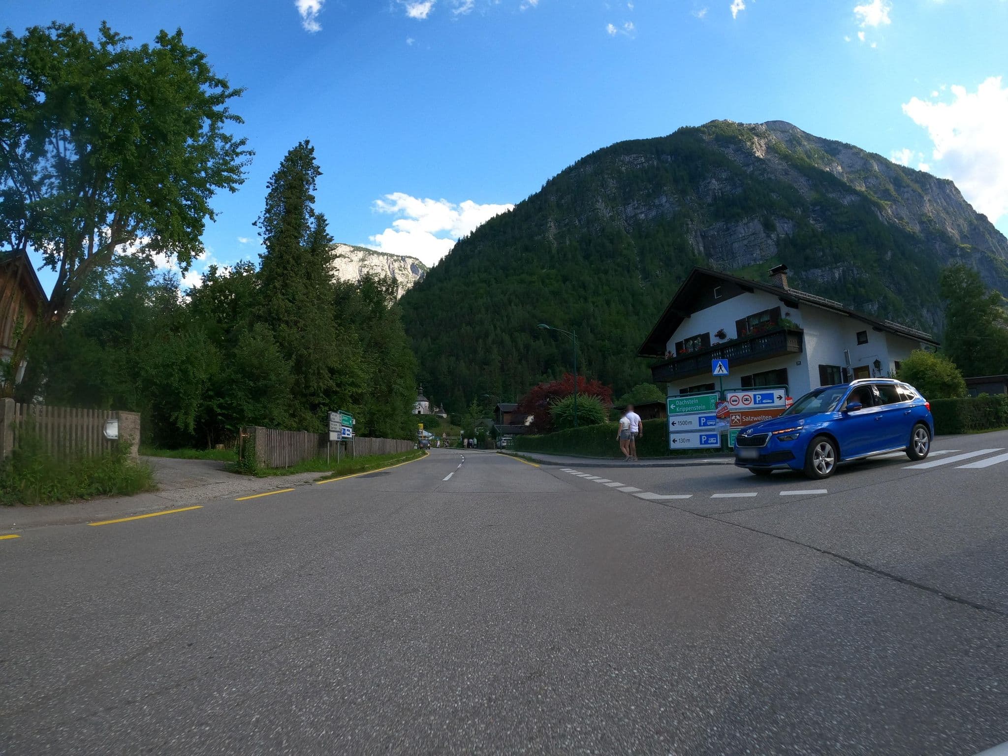 Street view near Fenix Hall Hallstatt, Gosau — © phitec (CC BY-SA · Mapillary)