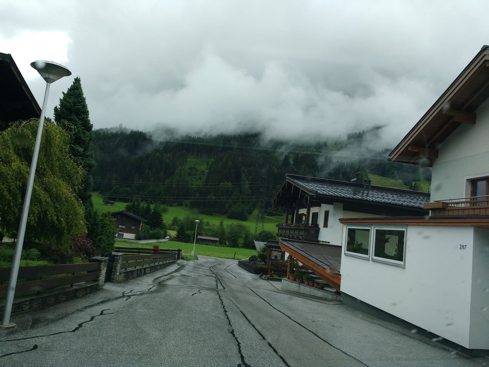 Street view near Gästehaus Stotter, Neukirchen am Großvenediger — © thetornado76 (CC BY-SA · Mapillary)