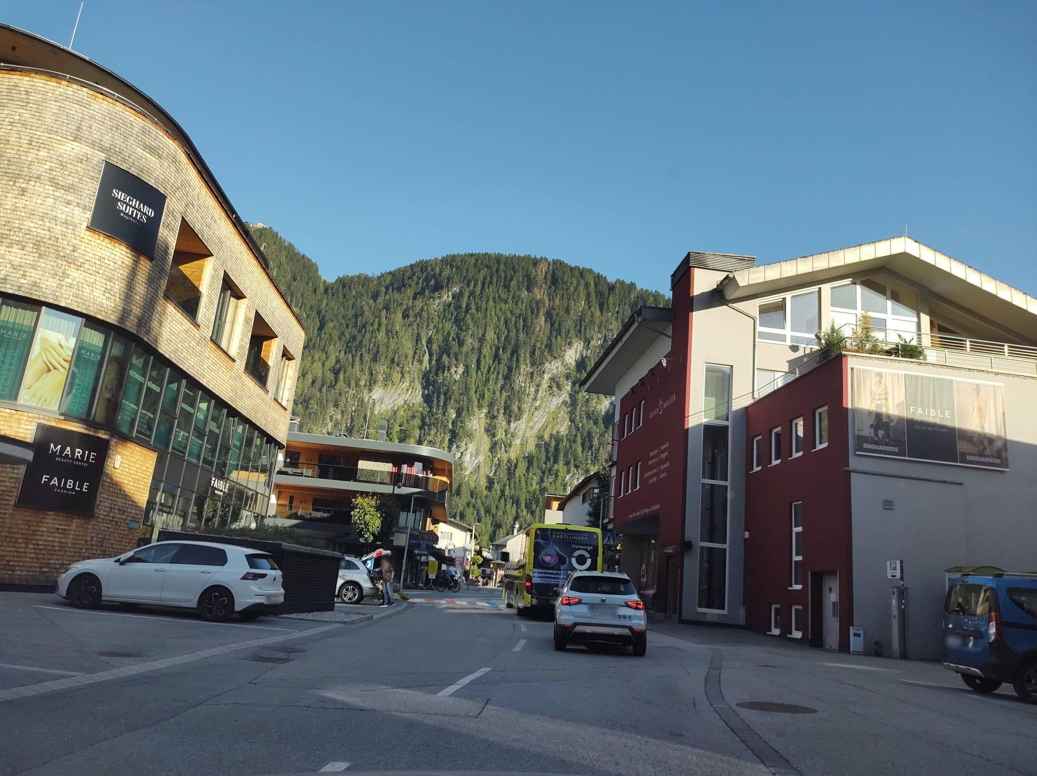 Street view near Sieghard Suites Mayrhofen, Mayrhofen — © thetornado76 (CC BY-SA · Mapillary)