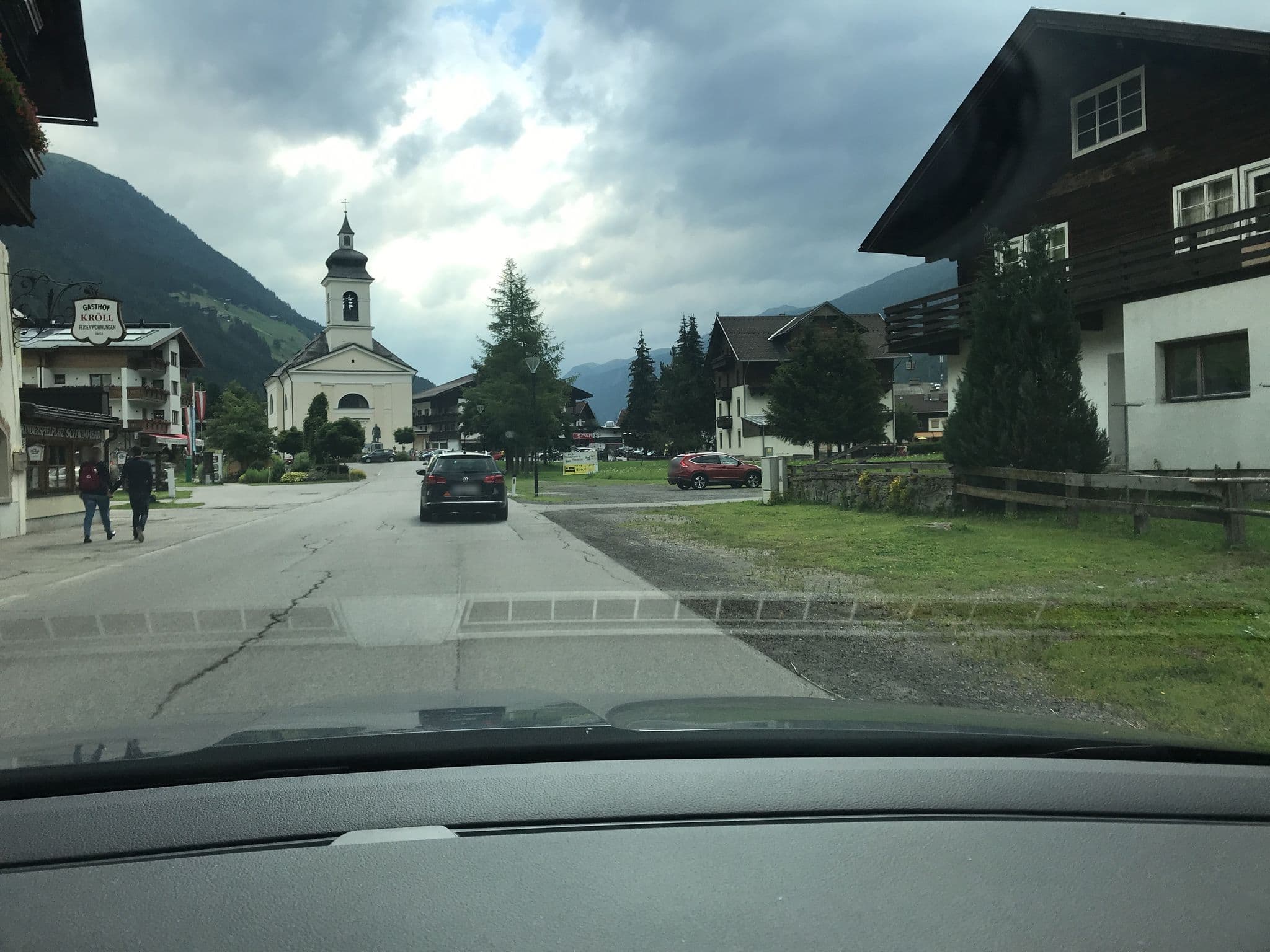 Street view near Haus Regina, Virgen — © atze777 (CC BY-SA · Mapillary)