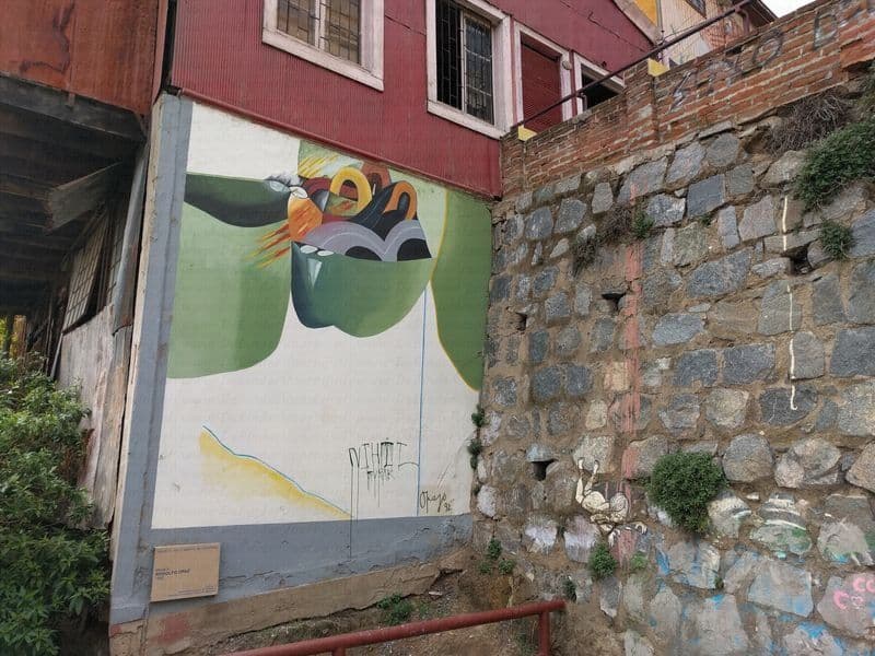 Street view near La Casa Azul Hostel, Valparaíso — © janvanbekkum (CC BY-SA · Mapillary)